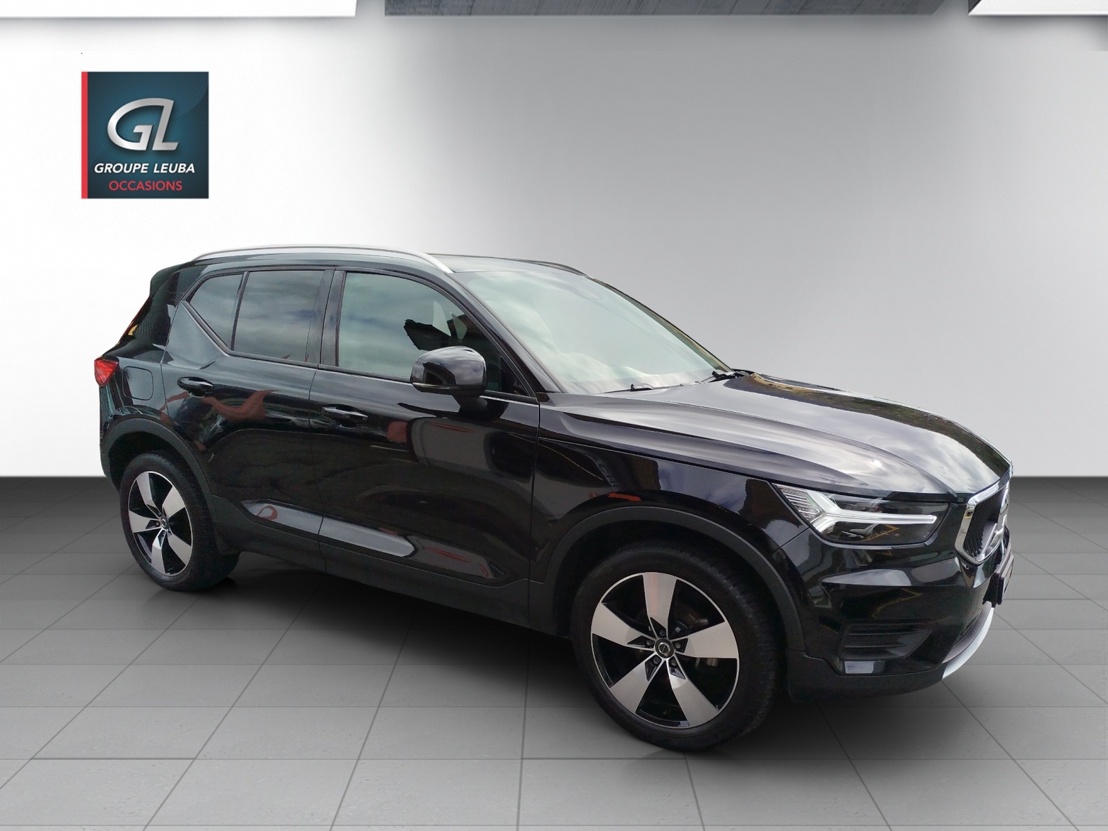 VOLVO XC40 T3 Momentum