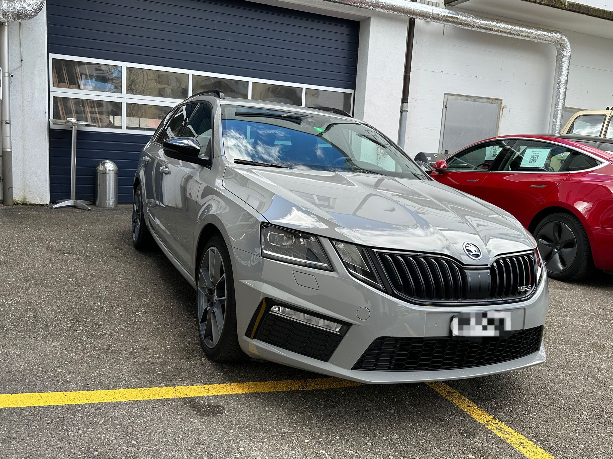 SKODA Octavia Combi 2.0 TSI RS DSG