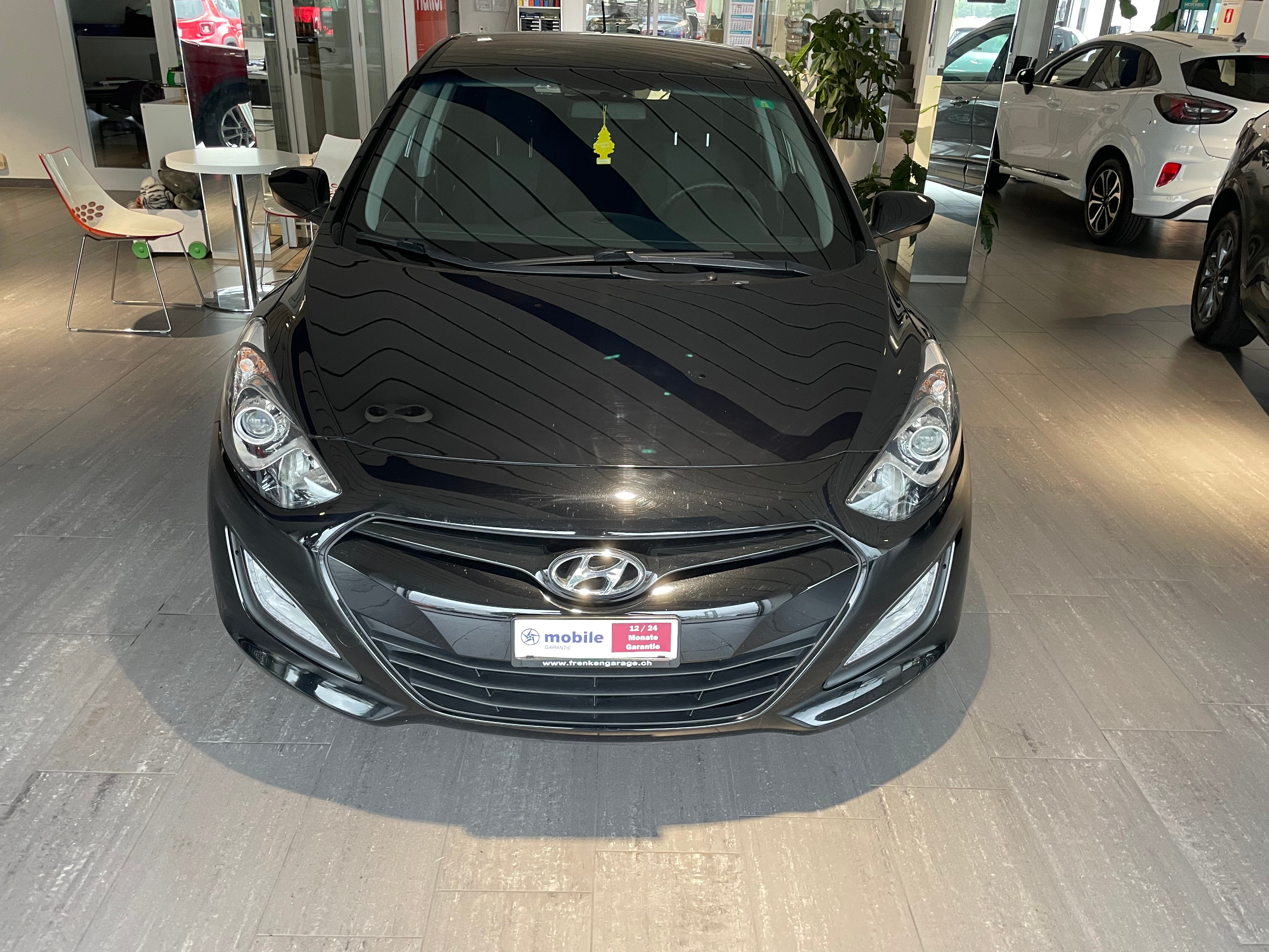 HYUNDAI i30 1.6 GDI Style Automatic