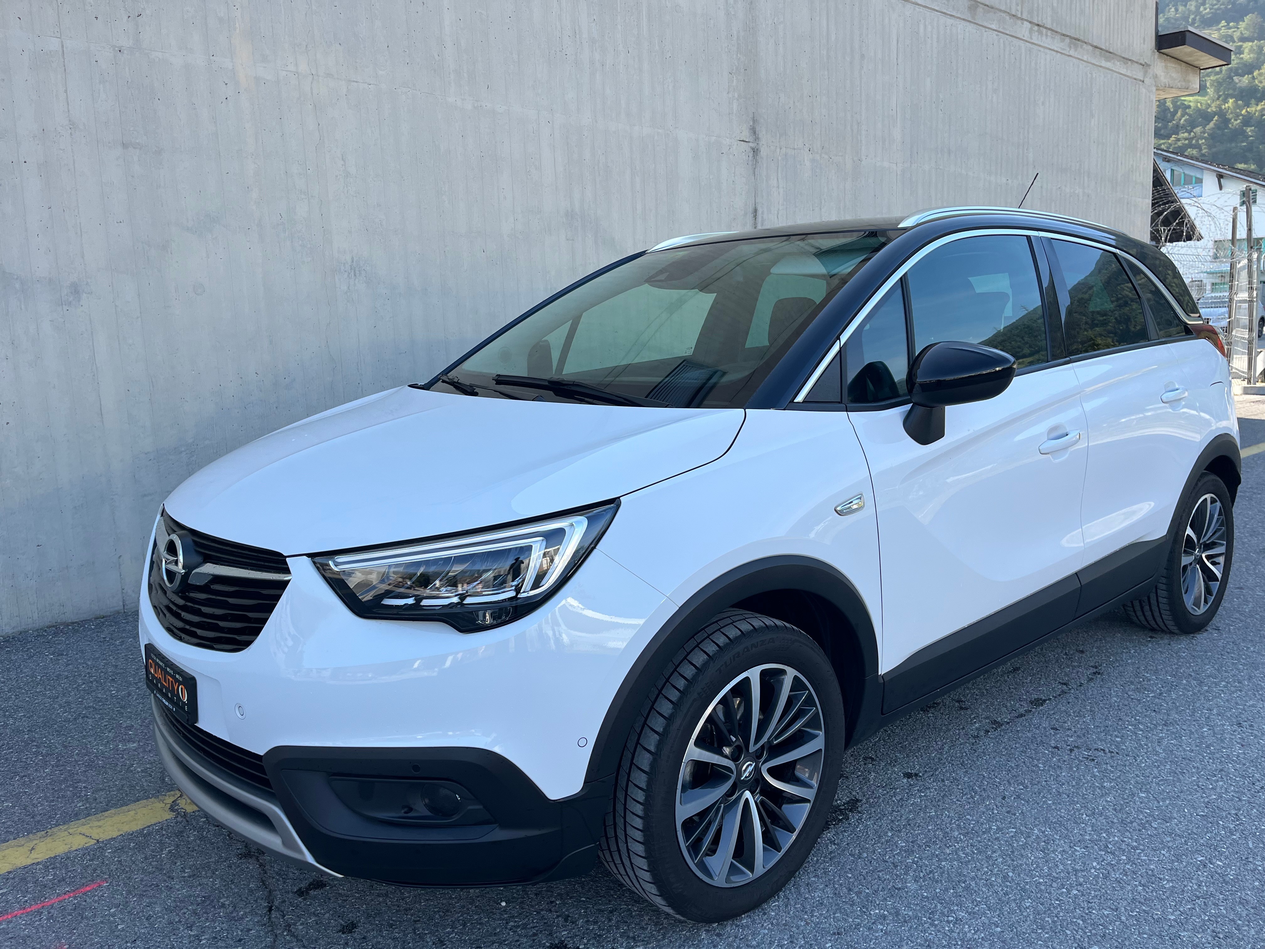 OPEL Crossland X 1.2i Enjoy Automat