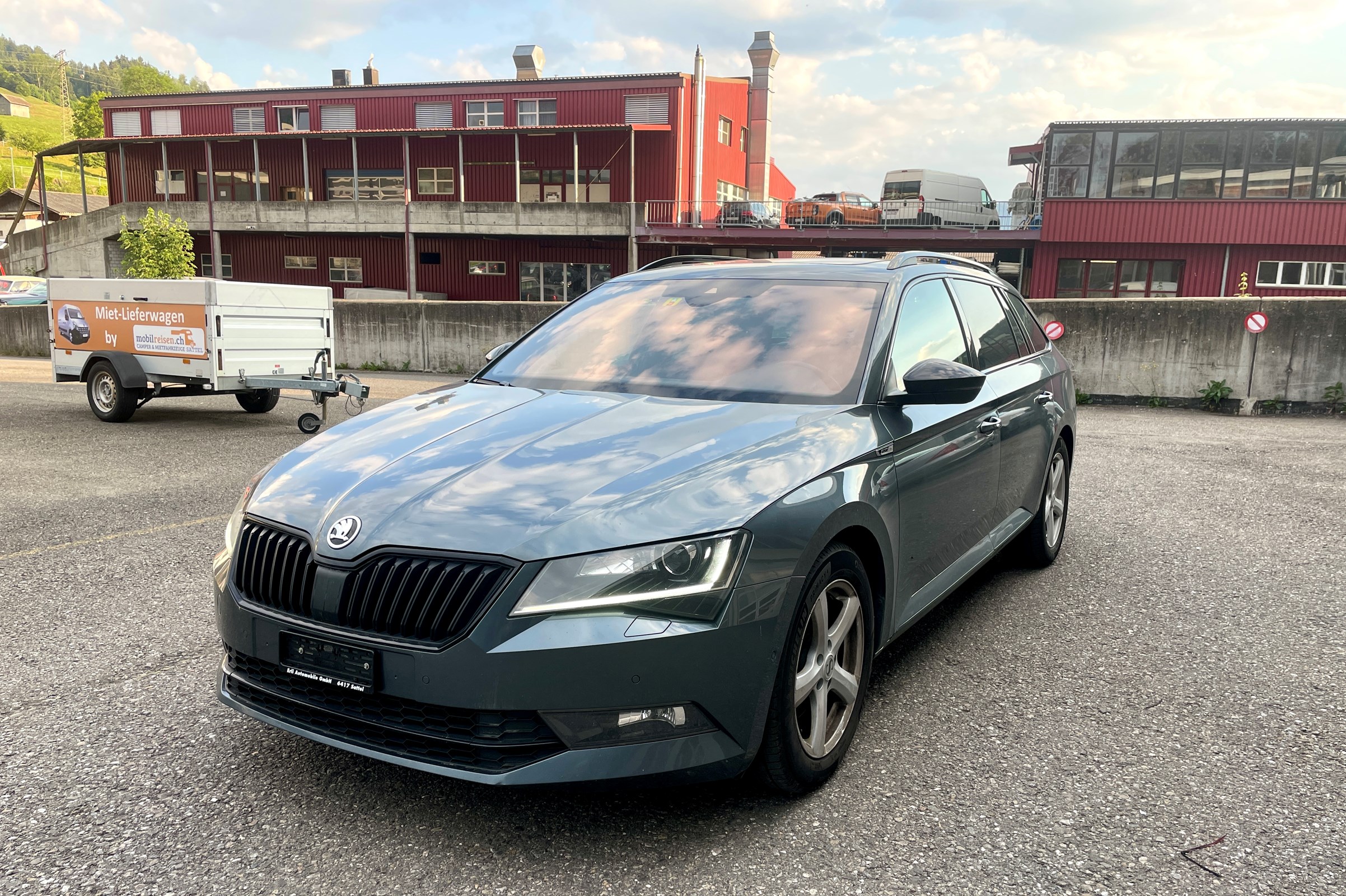 SKODA Superb Combi 2.0 TDi SportLine+ 4x4 DSG