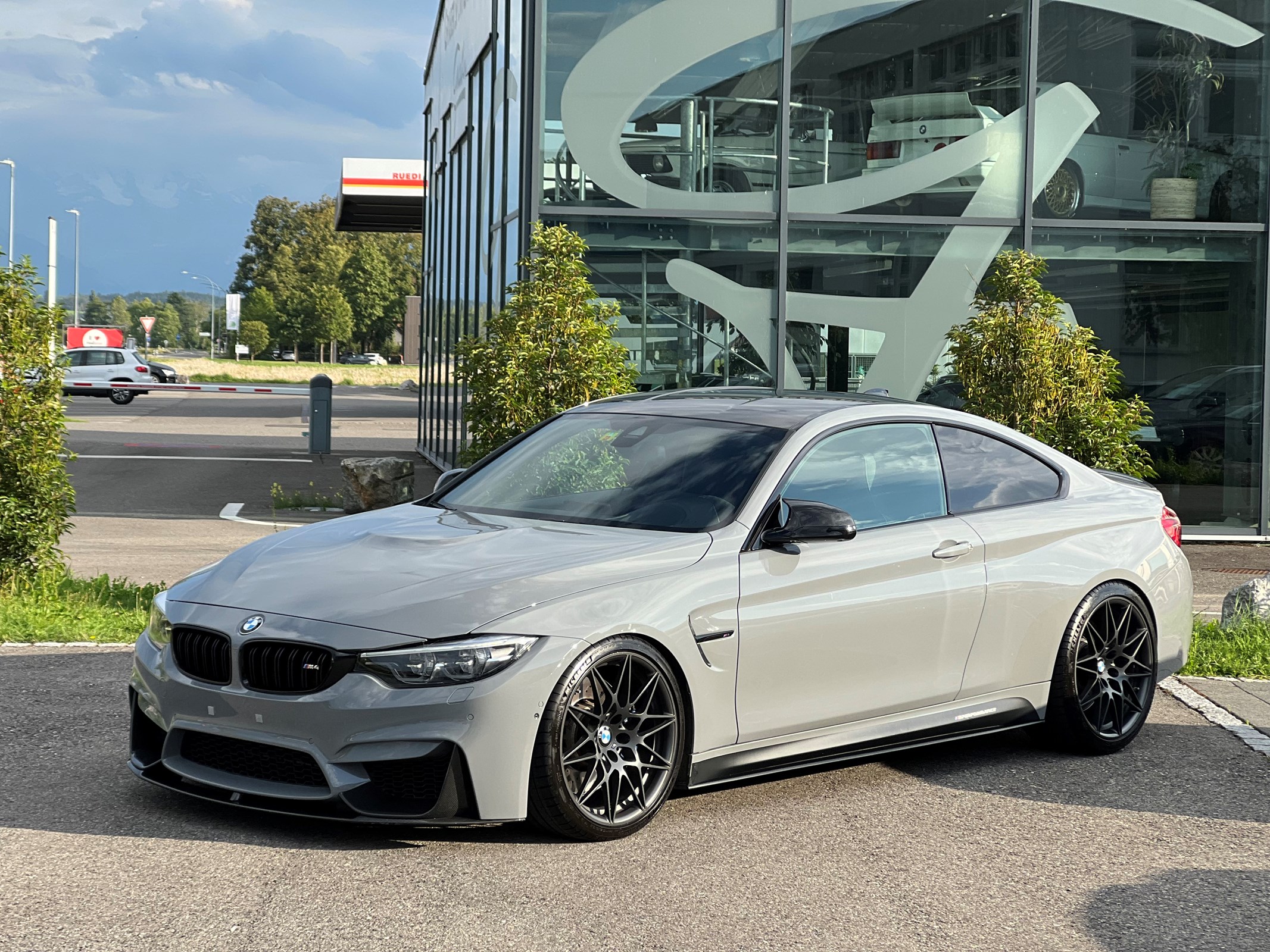 BMW M4 Coupé Competition DKG