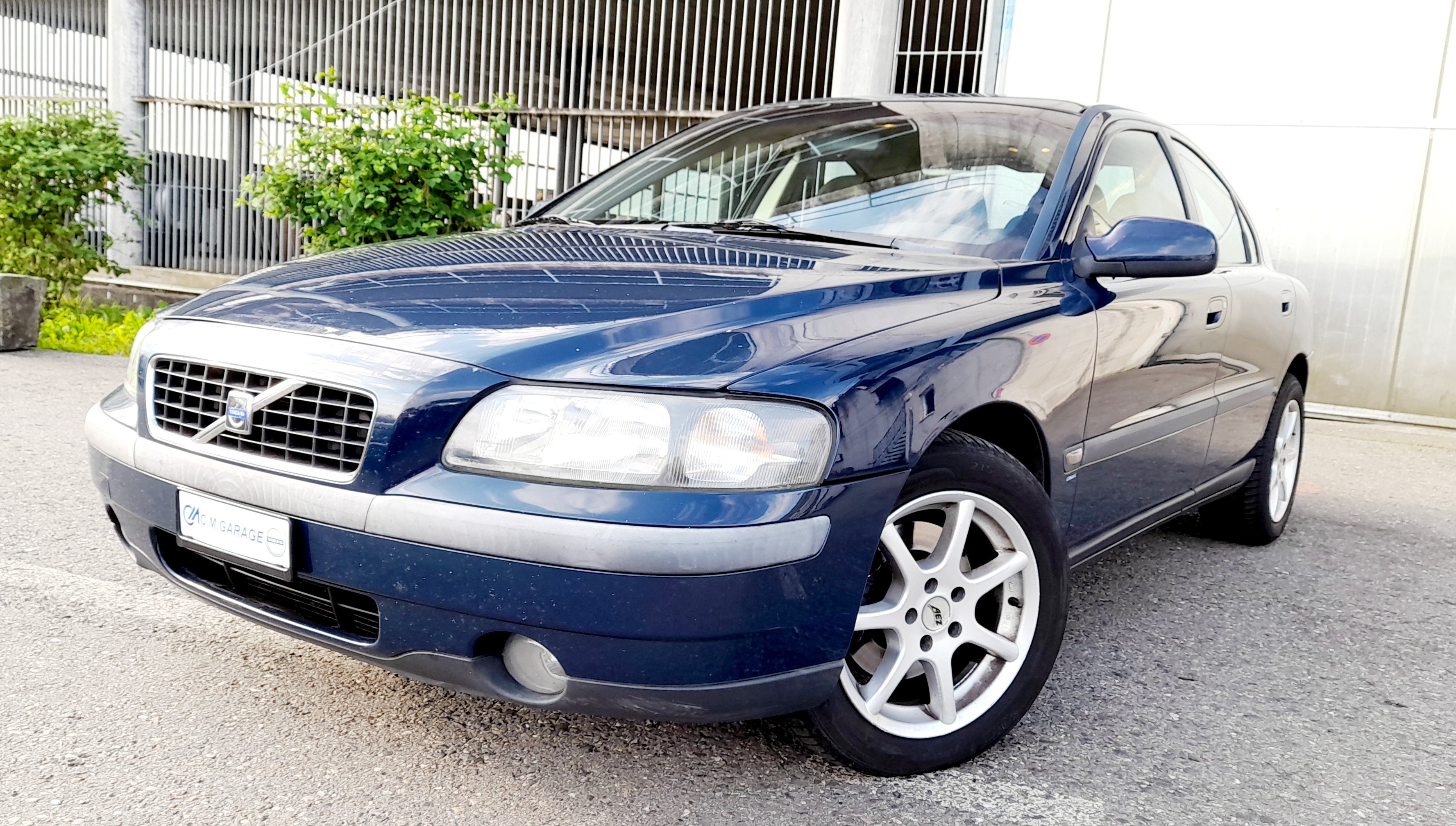 VOLVO S60 2.4T