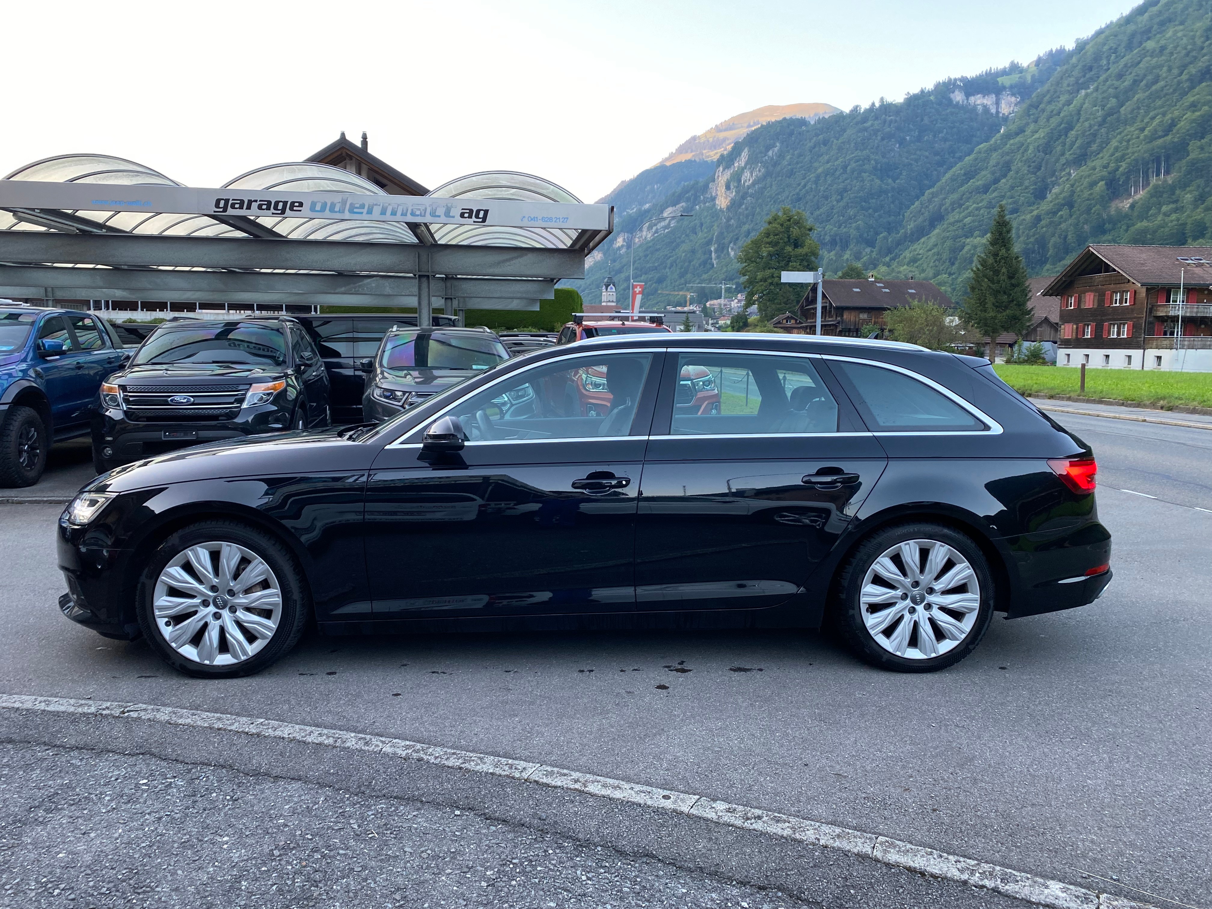 AUDI A4 Avant 40 TDI Design quattro S-tronic