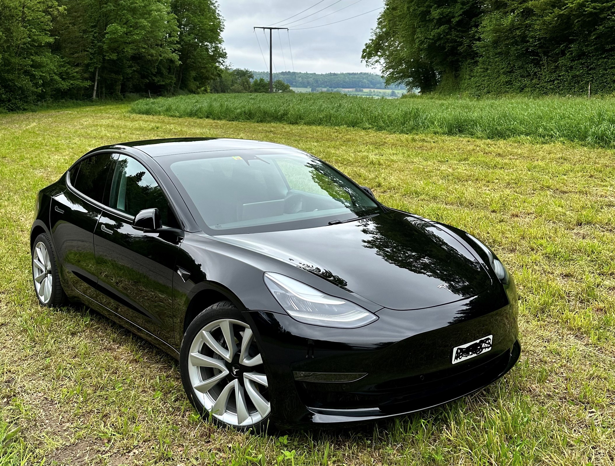 TESLA Model 3 Long Range Dual Motor AWD