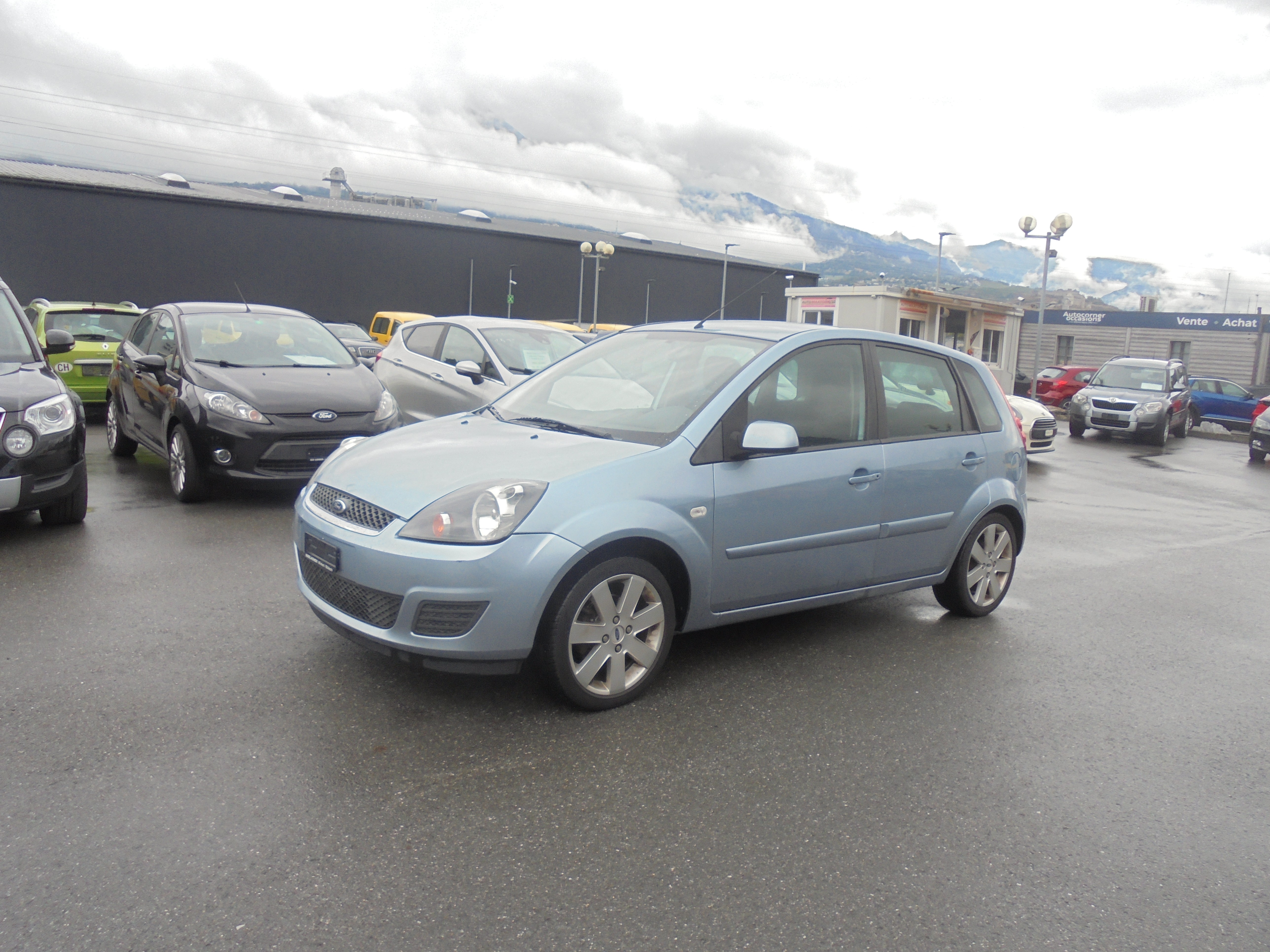 FORD Fiesta 1.4 16V Trend