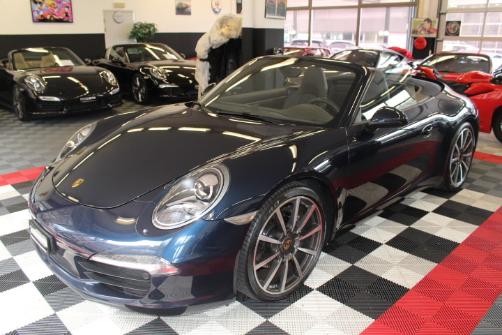 PORSCHE 911 Cabrio Carrera PDK