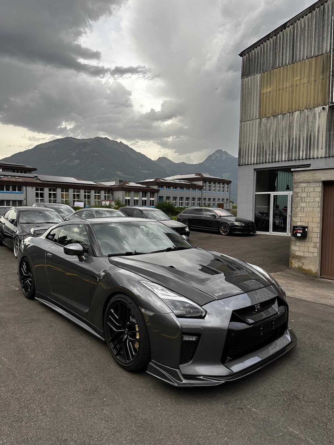 NISSAN GT-R 3.8 V6 Biturbo Presitge Edition