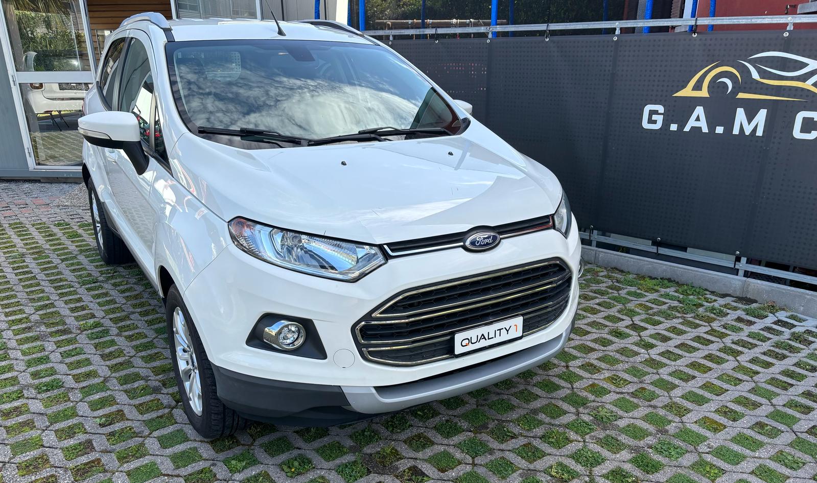 FORD EcoSport 1.0 SCTi Titanium