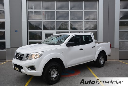 NISSAN Navara Double Cab Visia 2.3 dCi 4WD