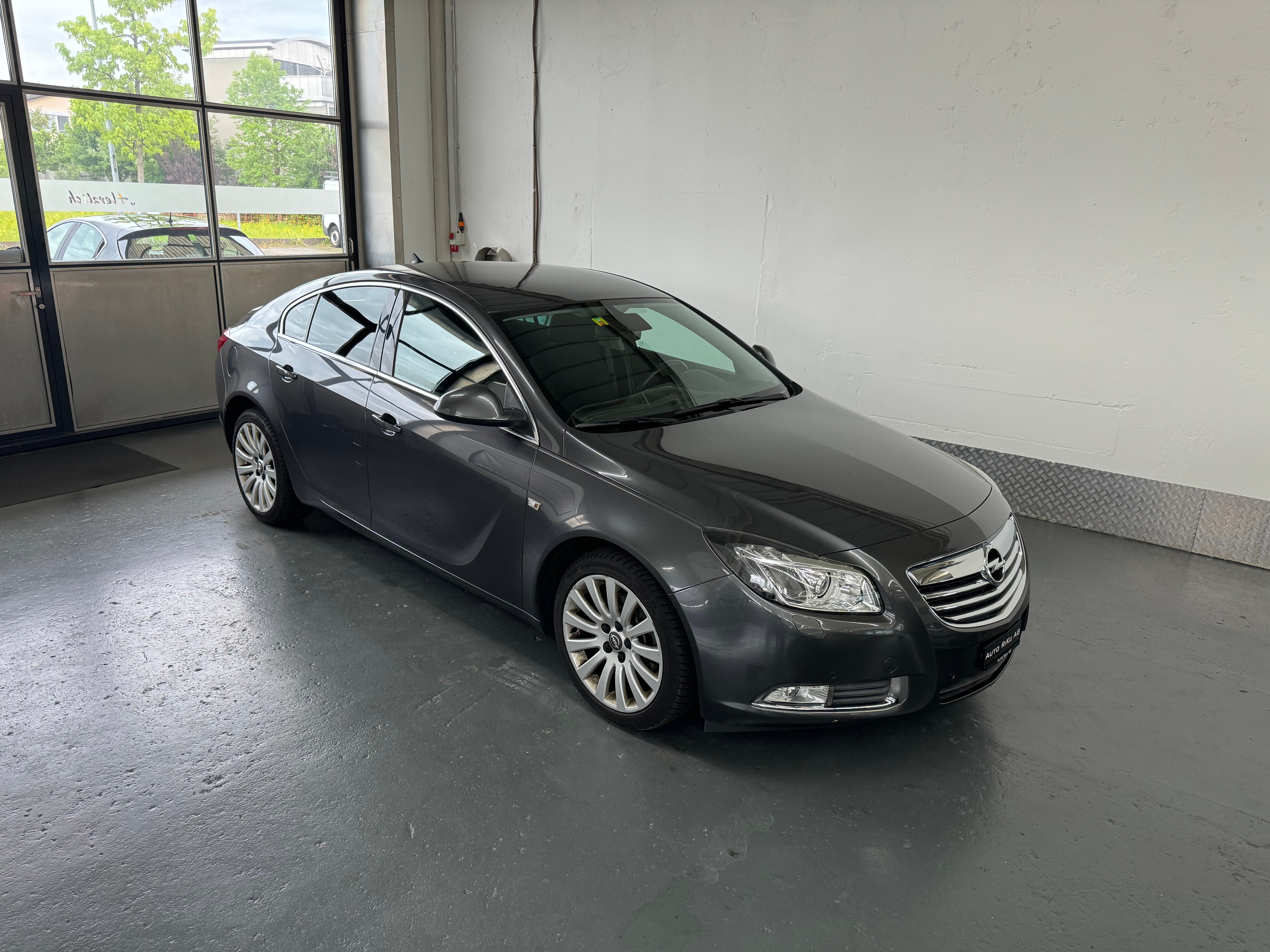 OPEL Insignia 2.0 Turbo Cosmo Automatic