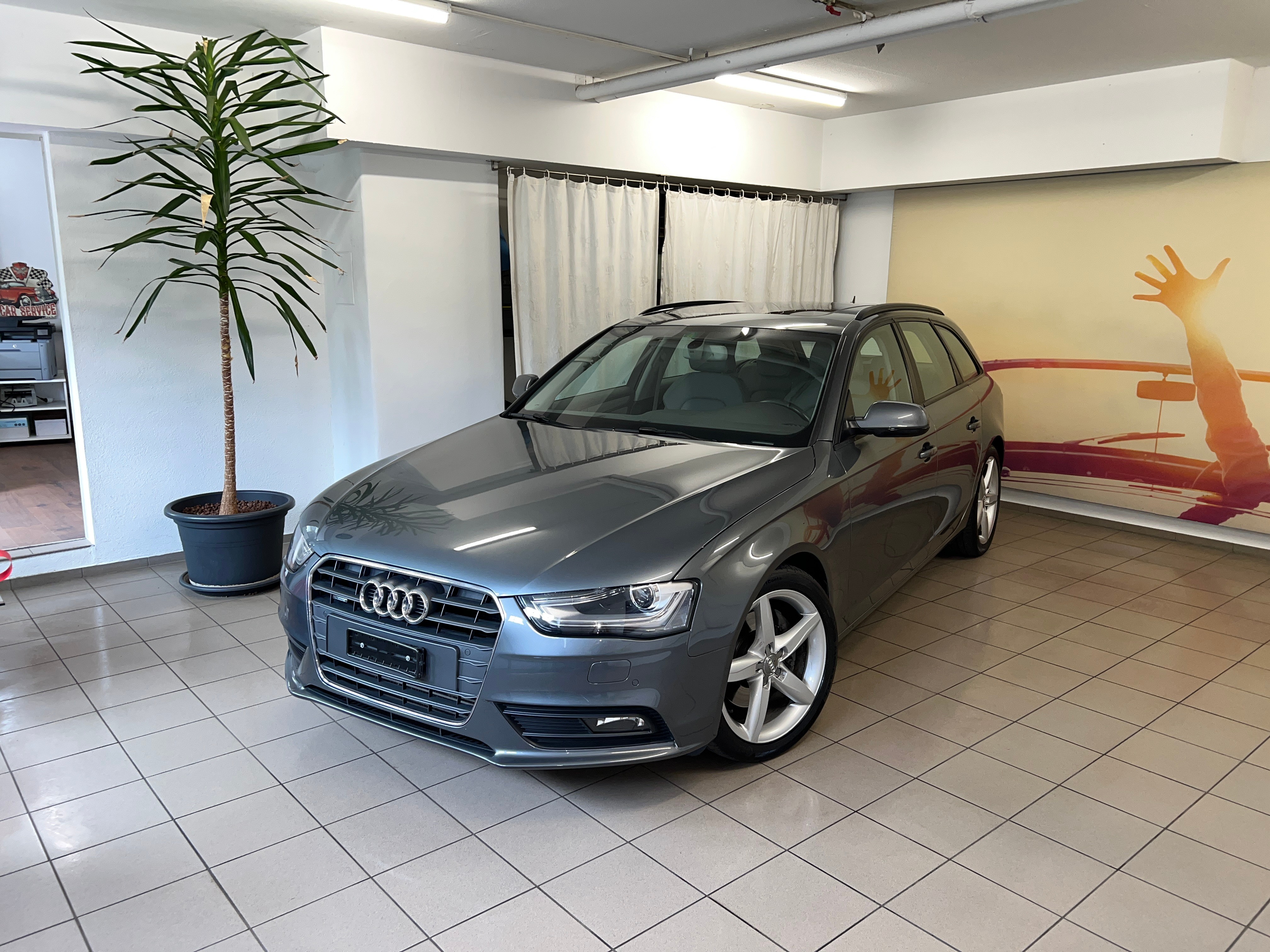 AUDI A4 Avant 2.0 TFSI quattro s-tronic