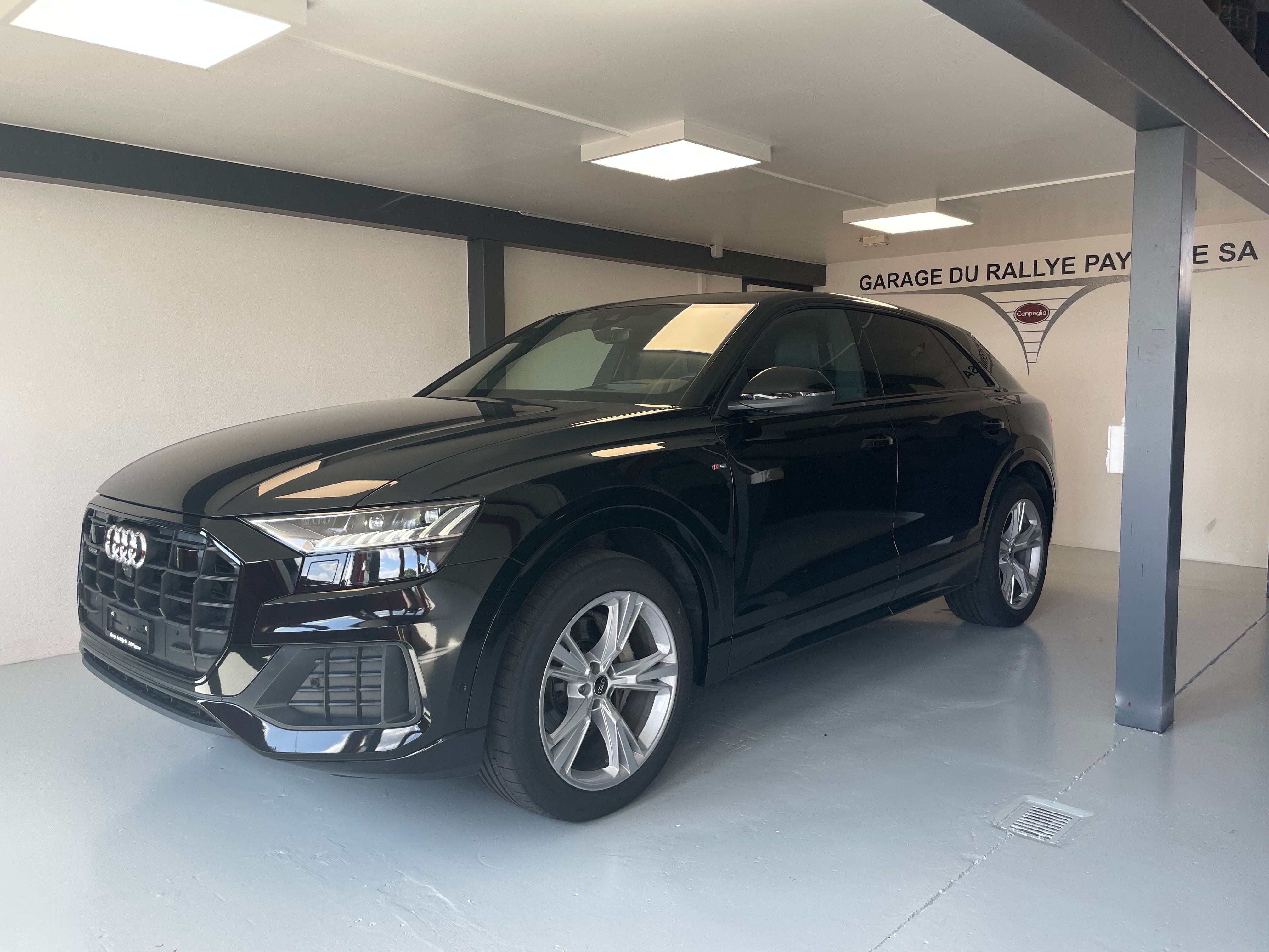 AUDI Q8 50 TDI quattro tiptronic