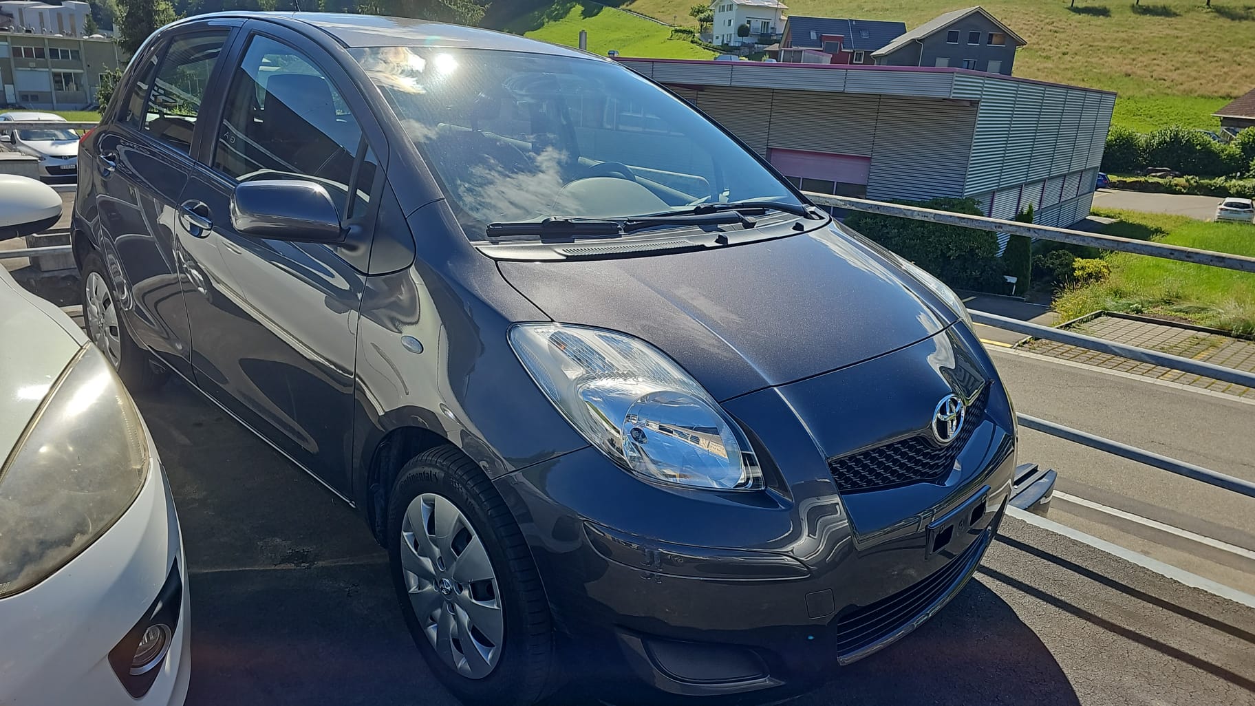 TOYOTA Yaris 1.33 Linea Luna