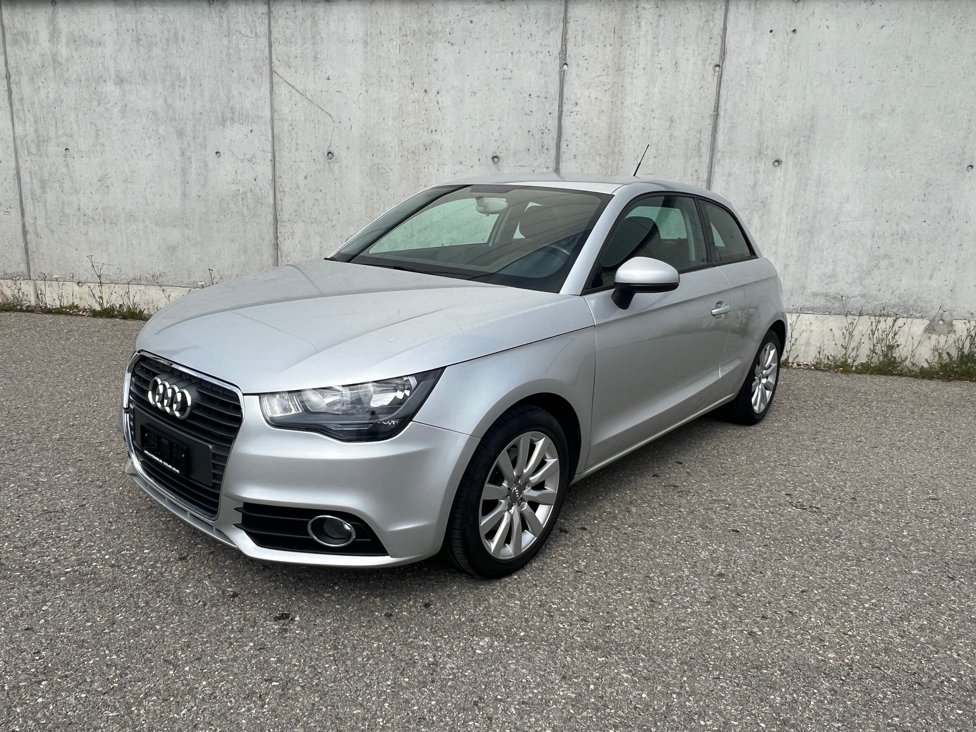 AUDI A1 1.6 TDI Attraction