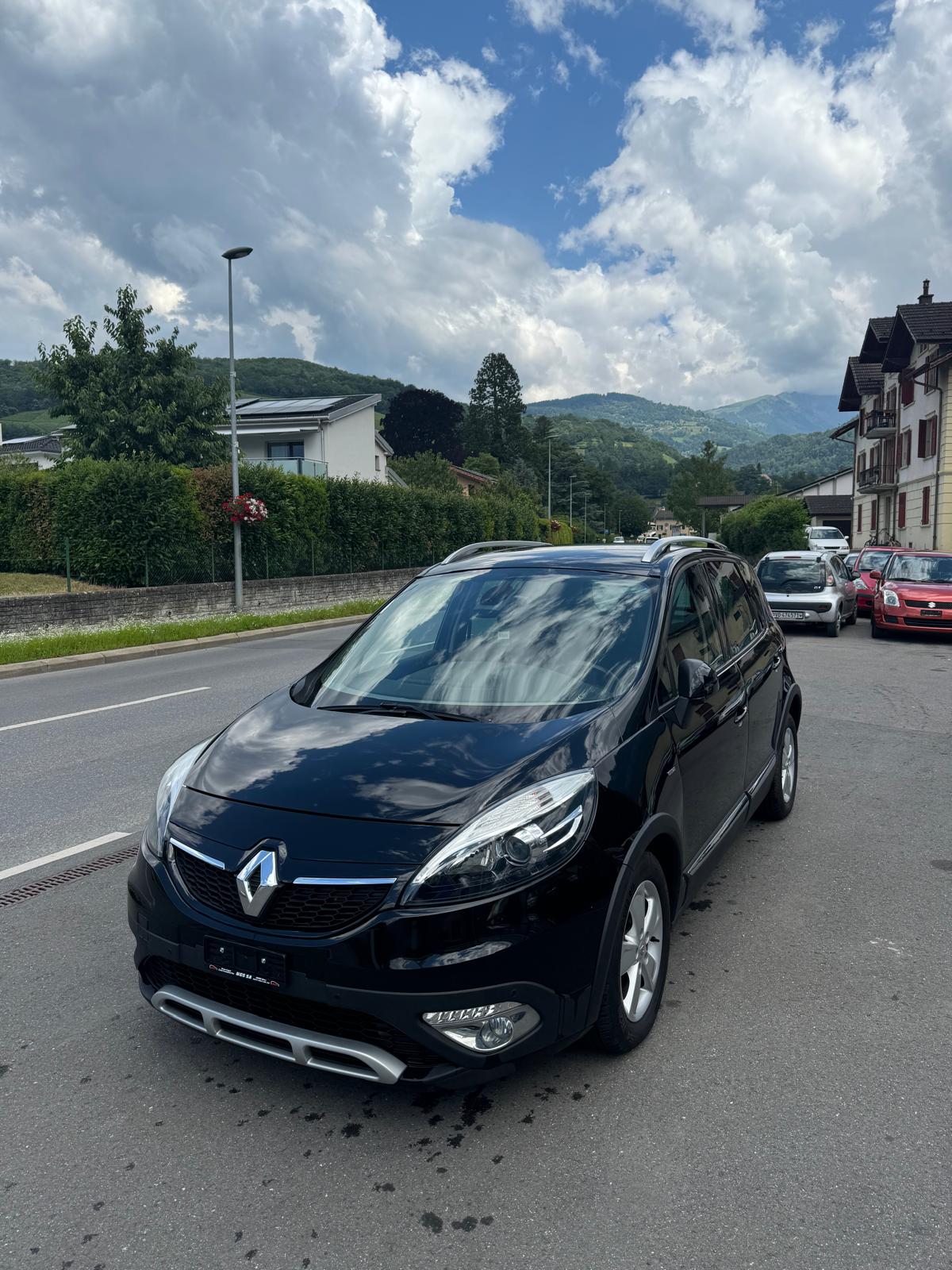 RENAULT Scénic Xmod 1.2 16V Turbo Bose Edition