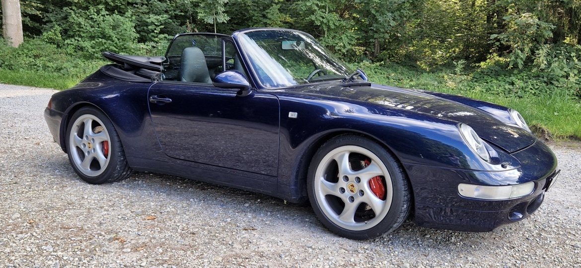 PORSCHE 911 Carrera Cabriolet Swiss Plus