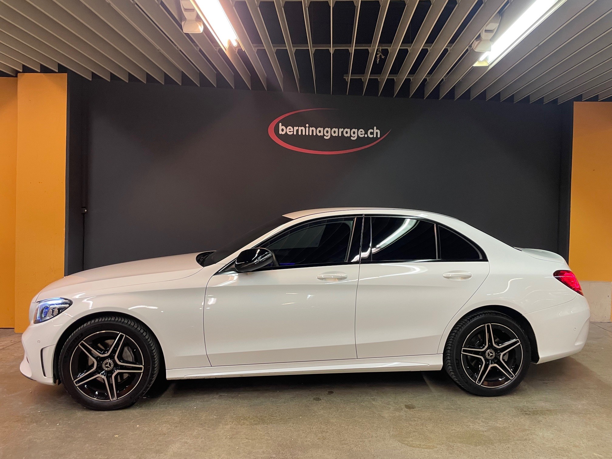 MERCEDES-BENZ C 220d SwissStar 4M AMG L