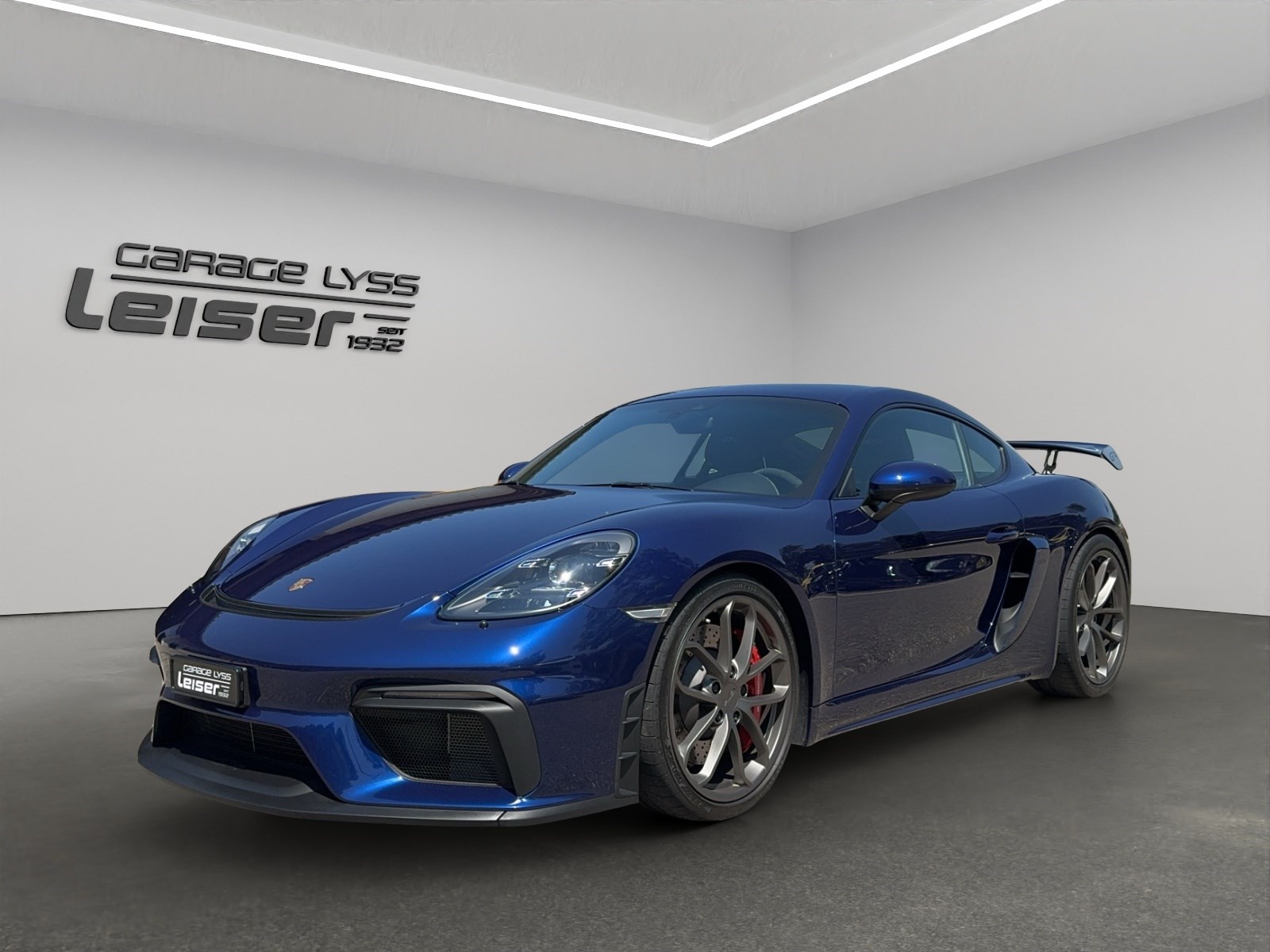 PORSCHE Cayman 718 4.0 GT4