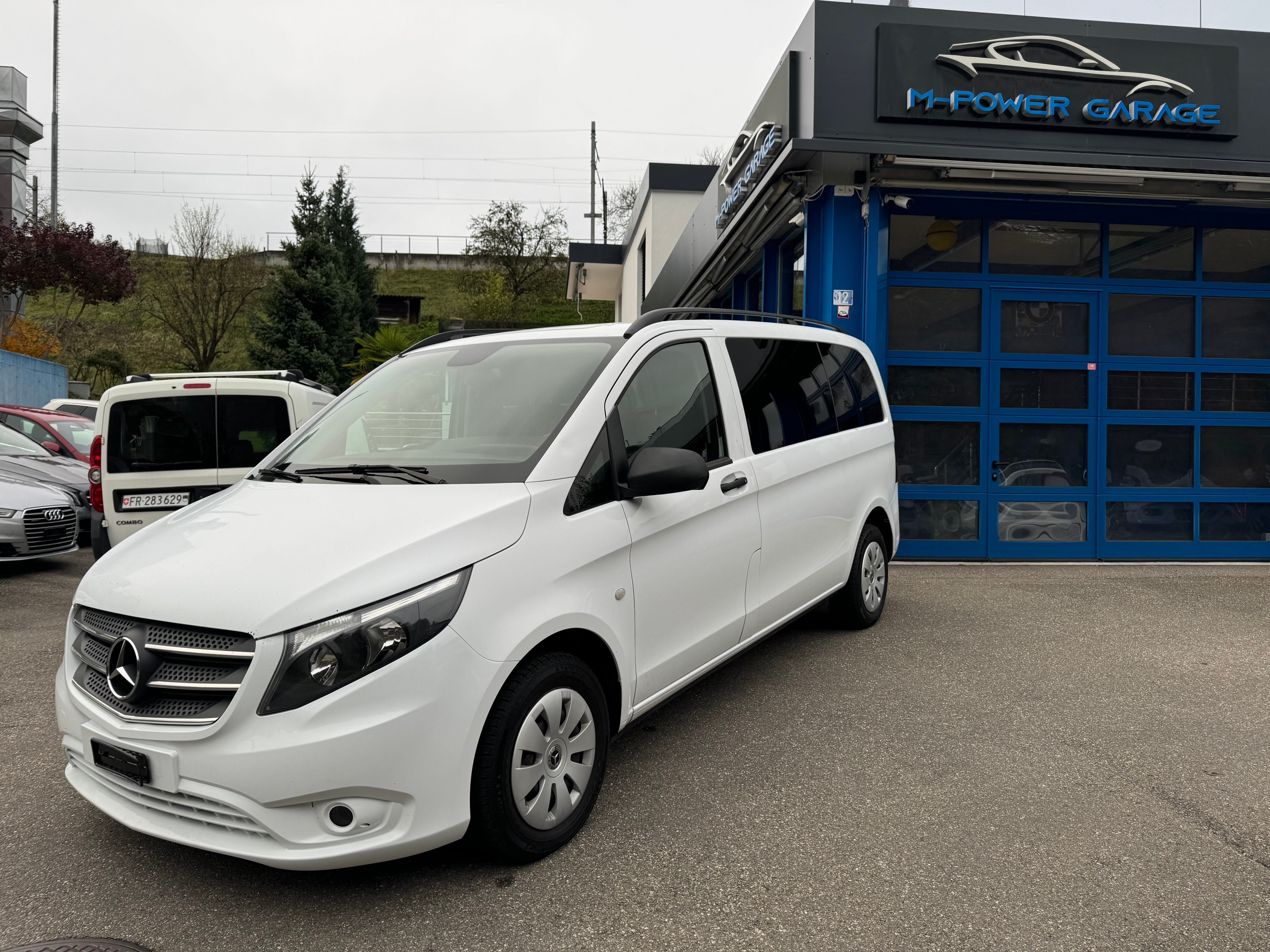 MERCEDES-BENZ Vito 114 CDI Pro Tourer 9G-Tronic