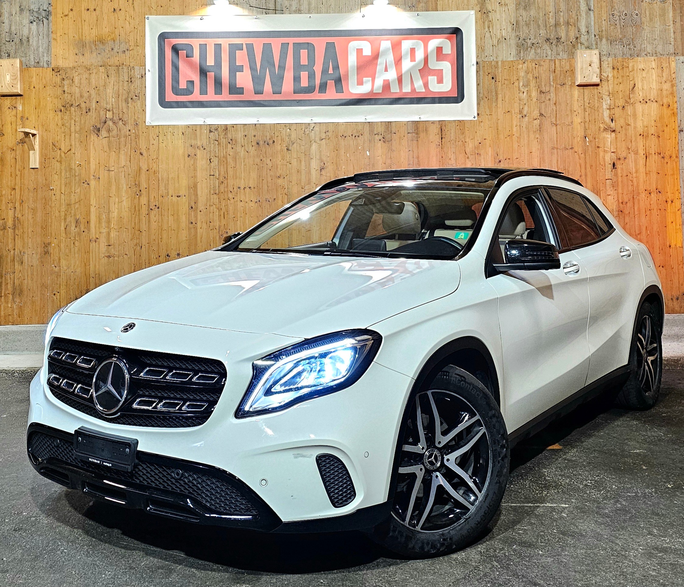 MERCEDES-BENZ GLA 220 d Style 7G-DCT