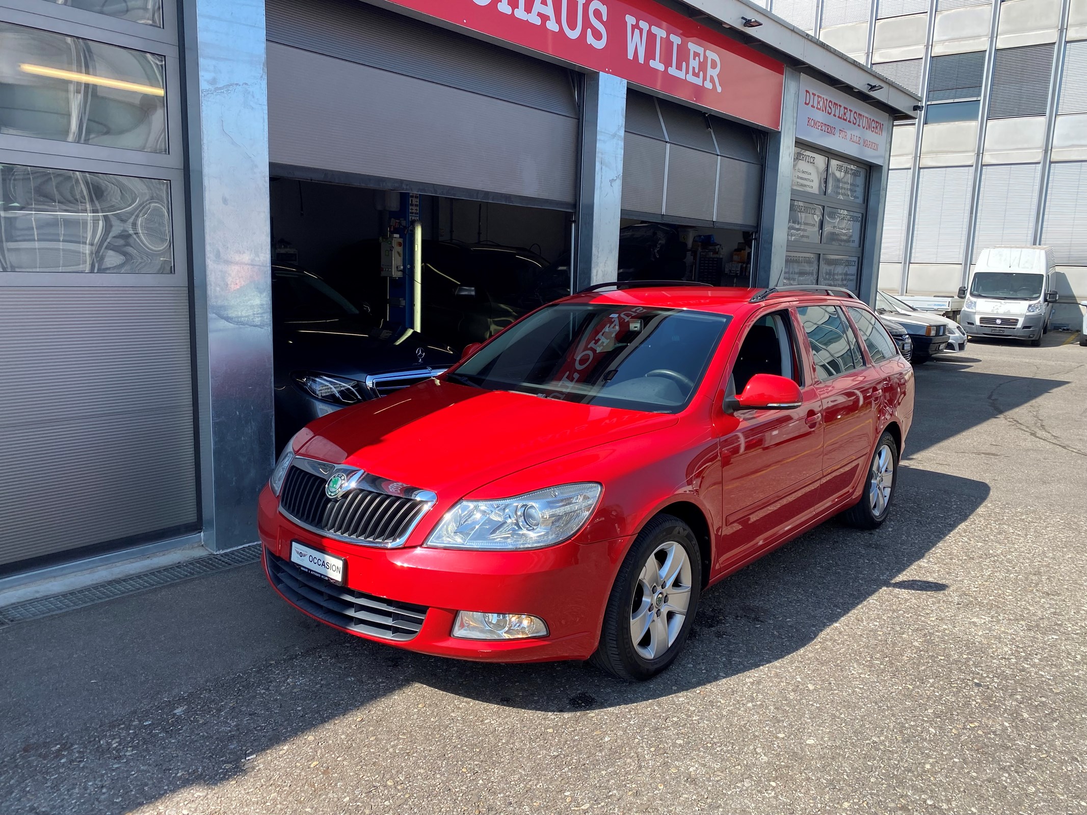 SKODA Octavia Combi 1.4 TSI Ambiente DSG