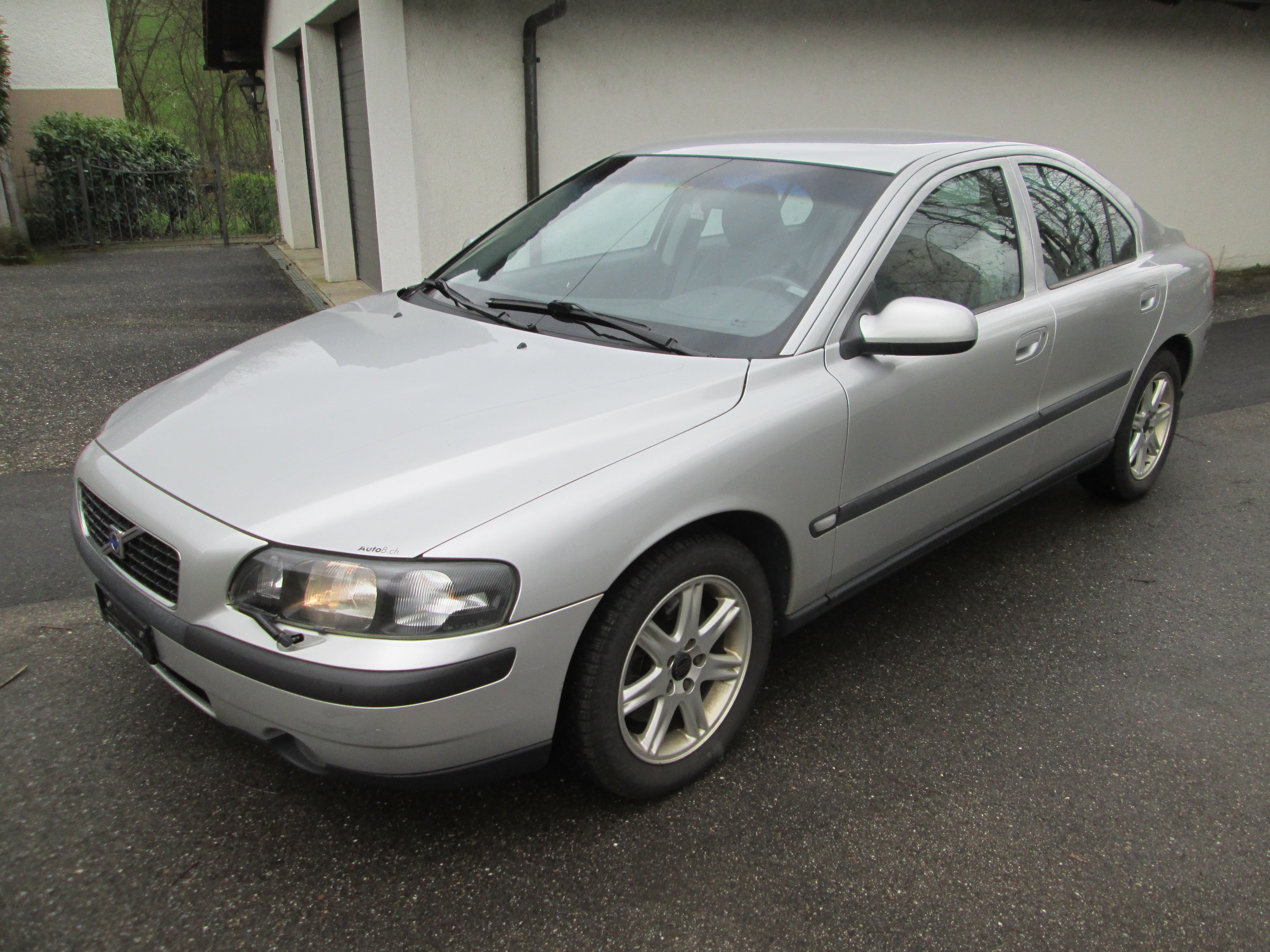 VOLVO S60 2.4T