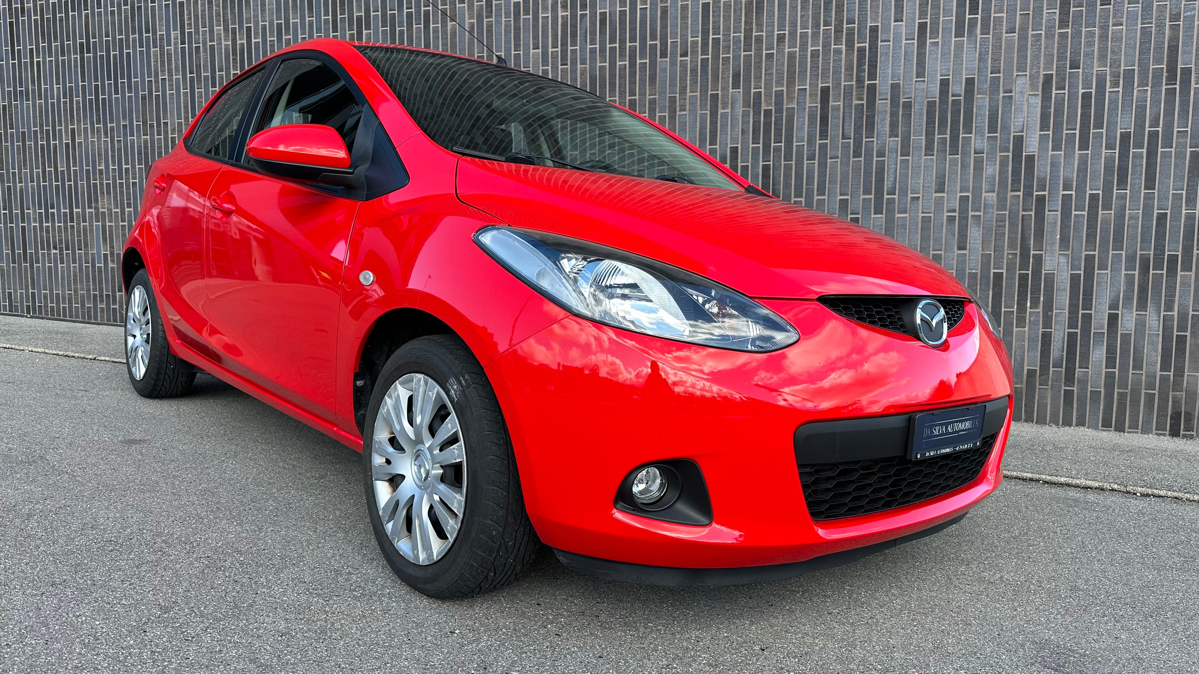 MAZDA 2 1.3i 16V Exclusive