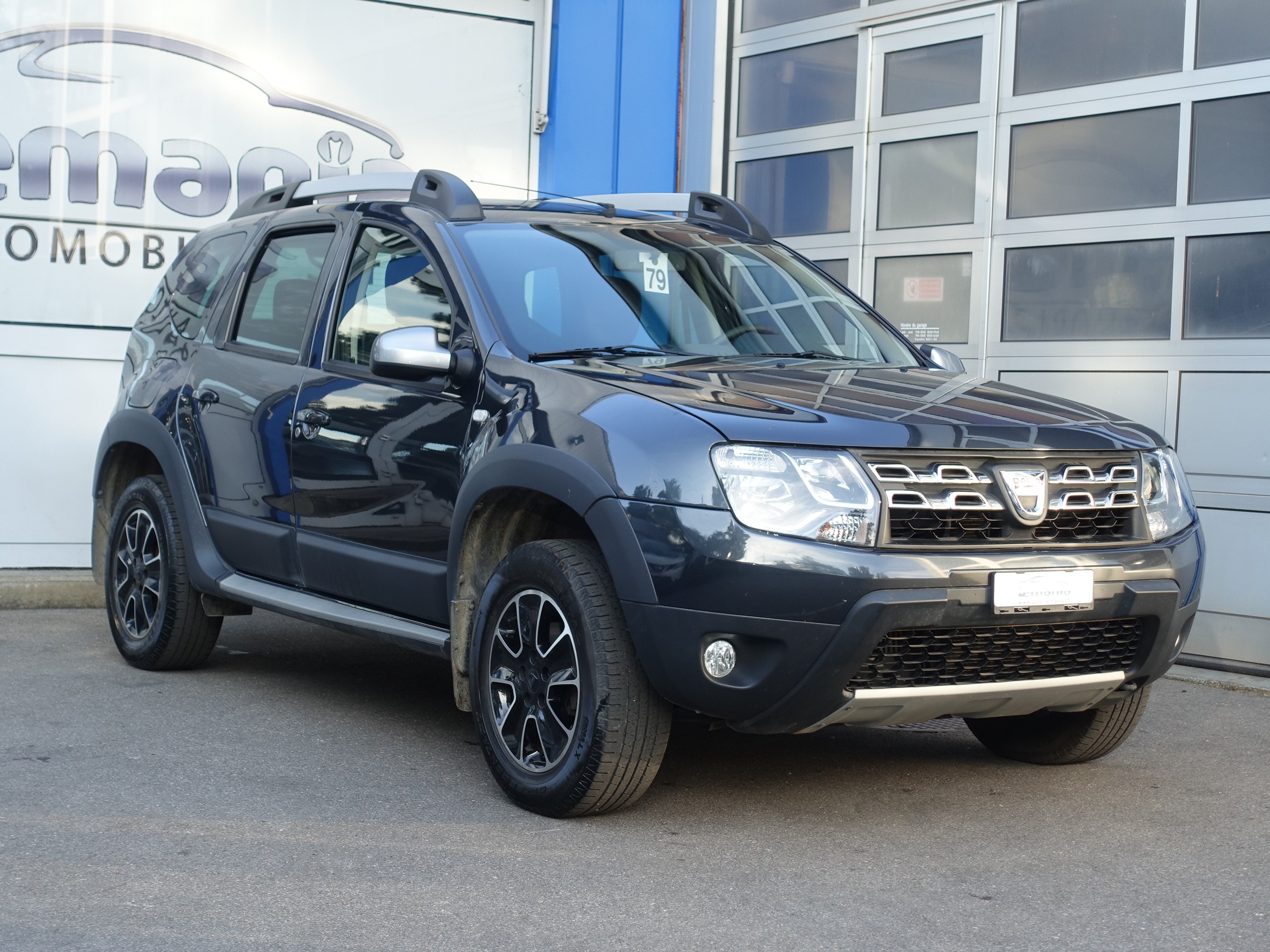 DACIA Duster 1.2 T Essential 4x4