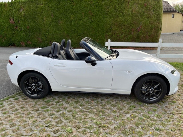 MAZDA MX-5 SKYACTIV-G 131 Challenge