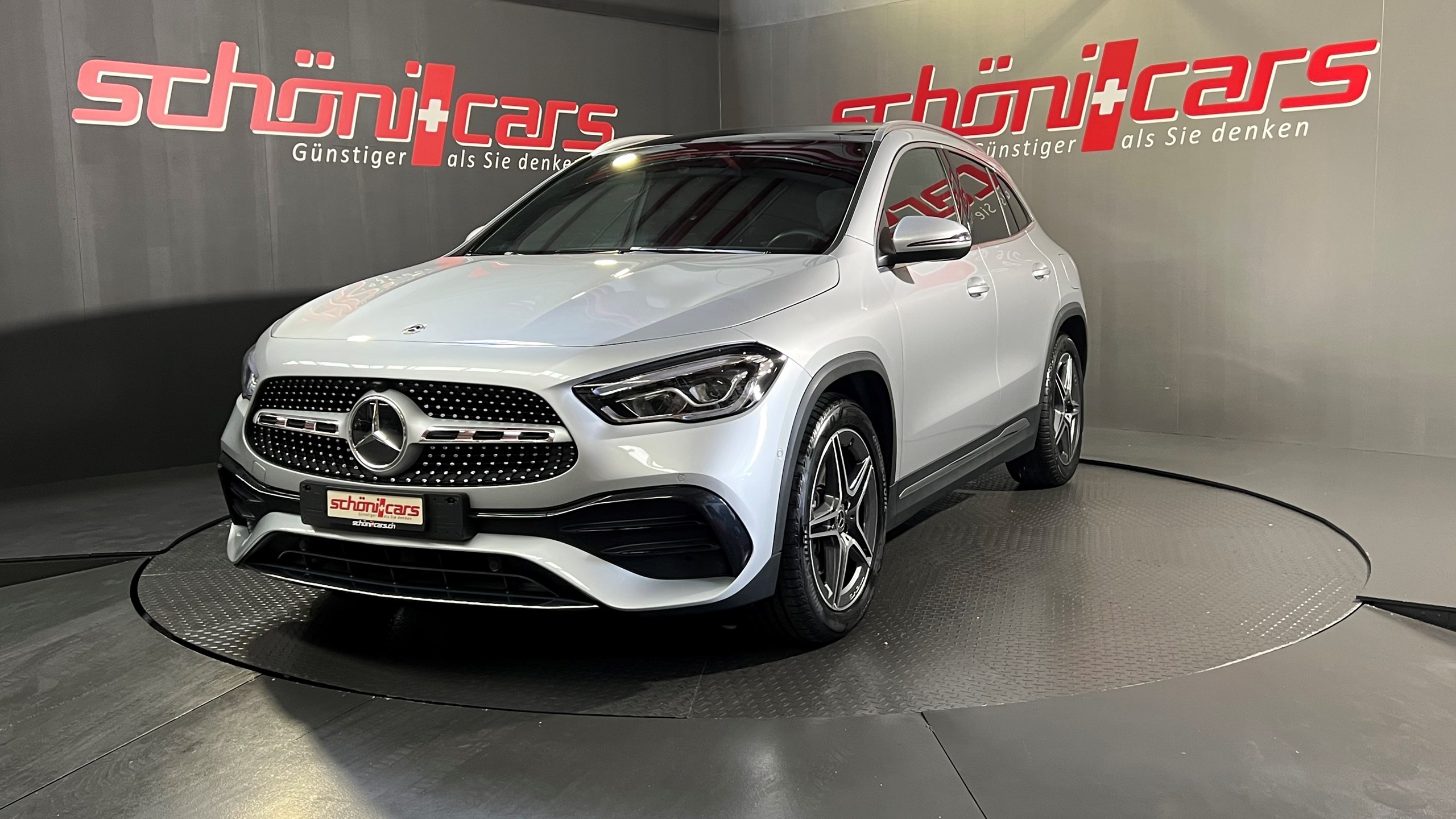 MERCEDES-BENZ GLA 250 4Matic AMG Line 8G-DCT