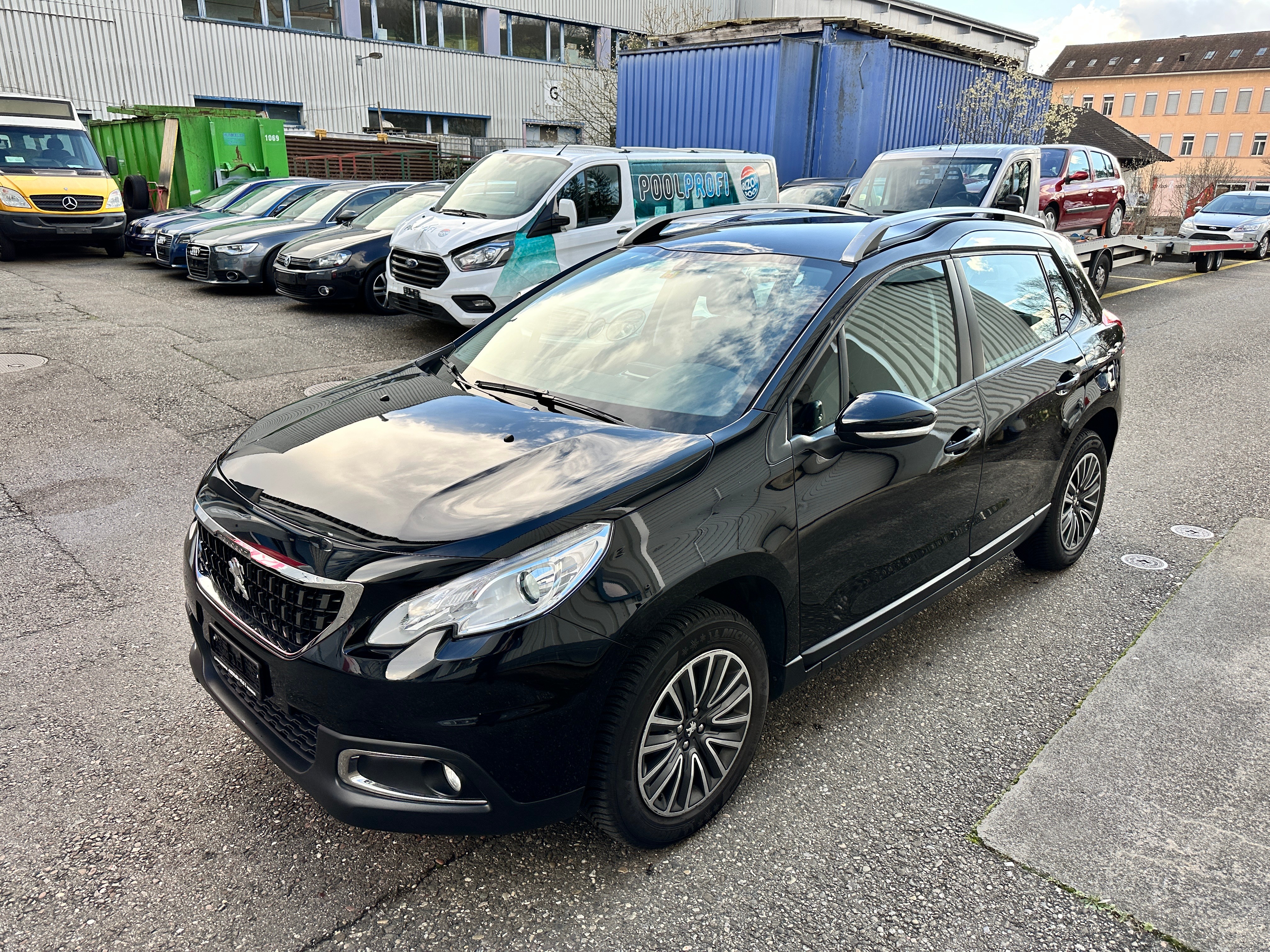 PEUGEOT 2008 1.2 PureTech Access