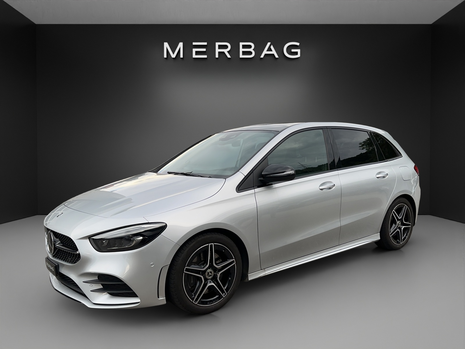 MERCEDES-BENZ B 250 4Matic AMG Line