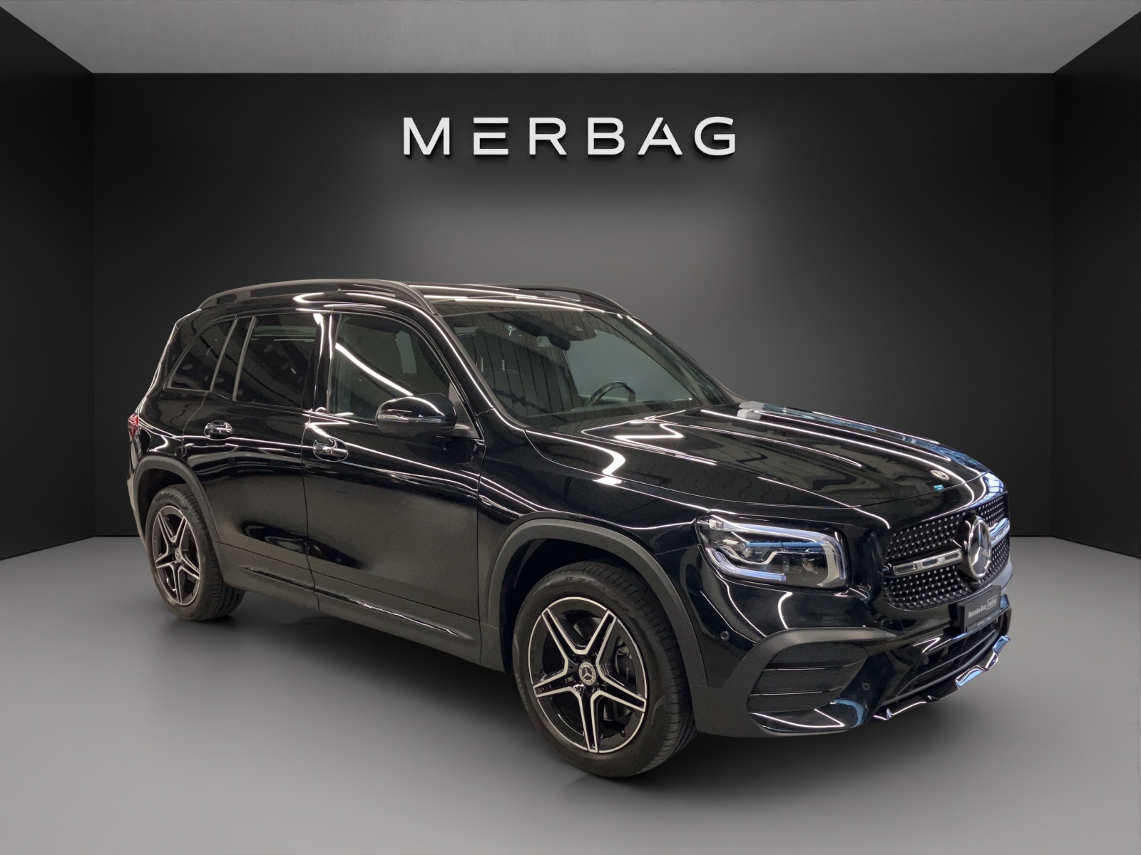 MERCEDES-BENZ GLB 250 4Matic AMG Line 8G-Tronic