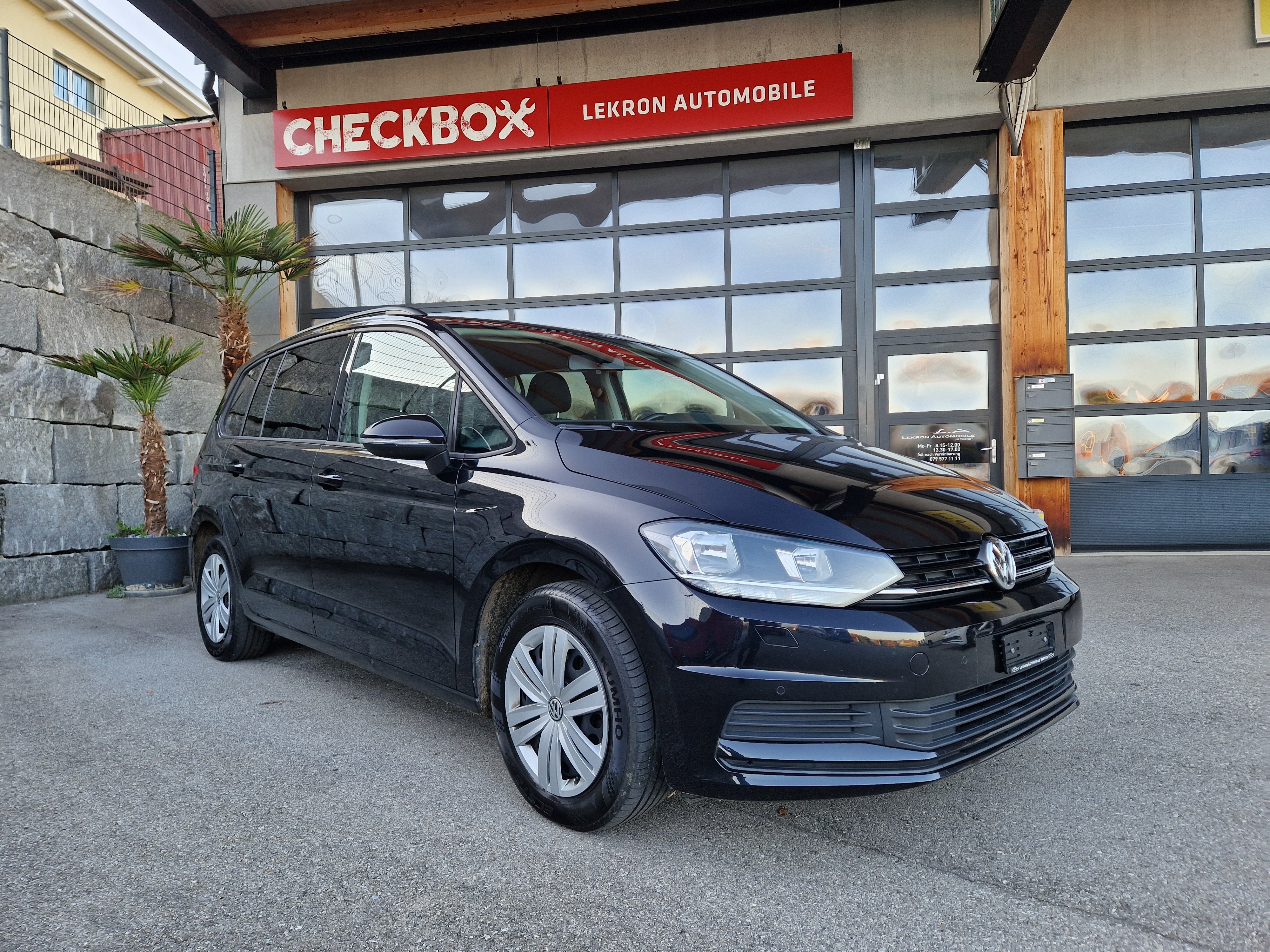 VW Touran 1.6 TDI BlueMotion Technology Trendline DSG