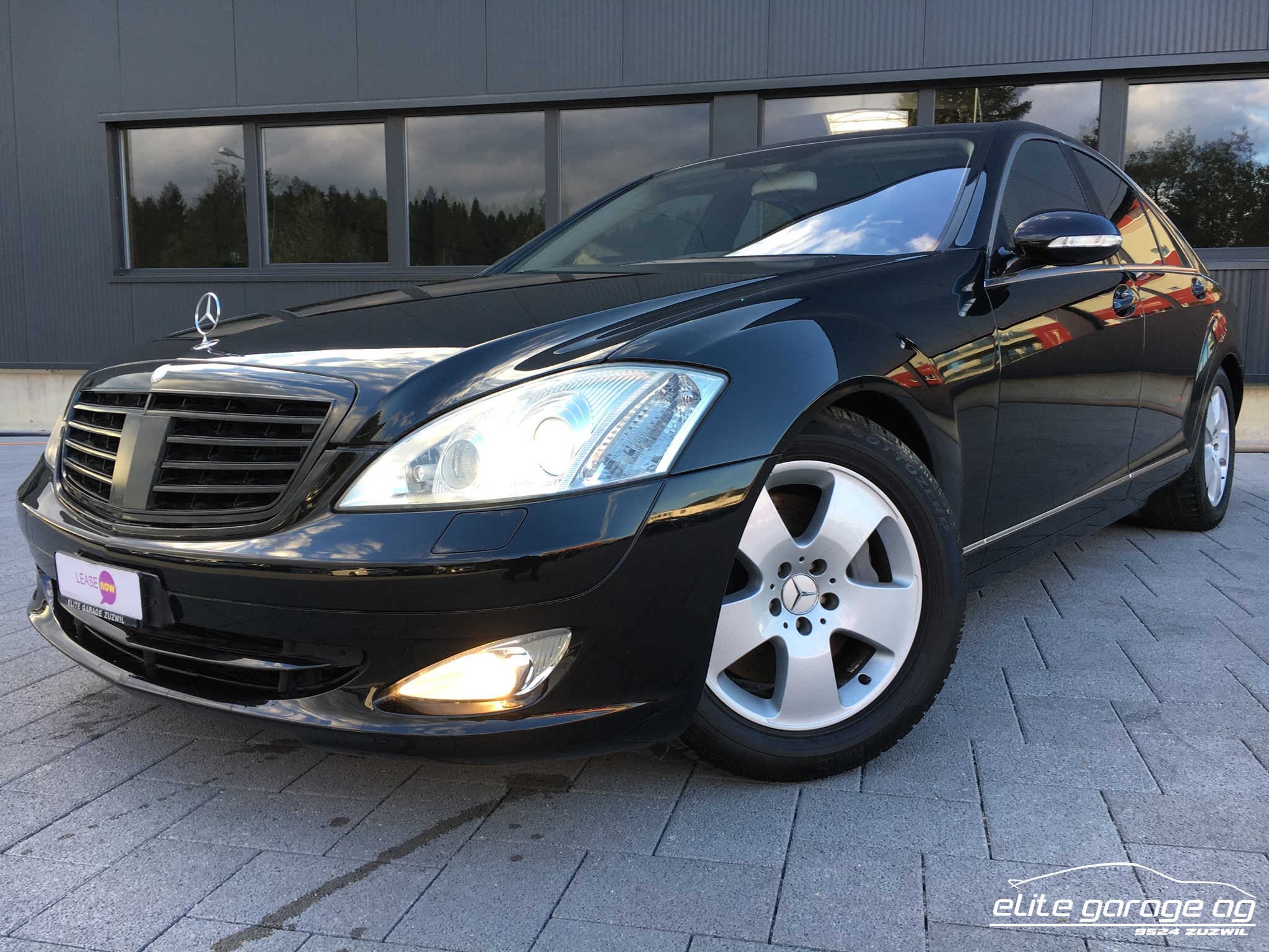 MERCEDES-BENZ S 500