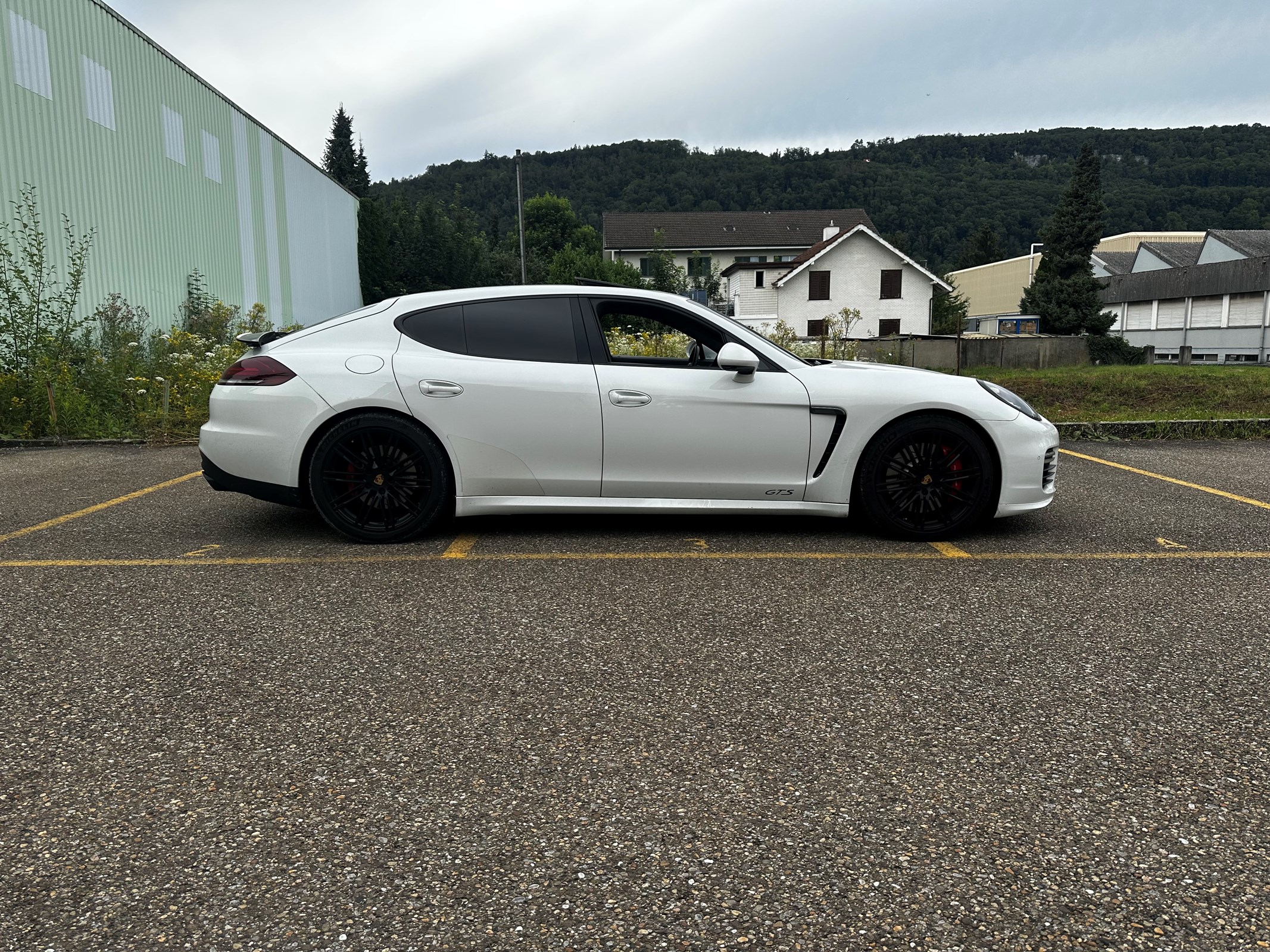 PORSCHE Panamera GTS 4.8 PDK