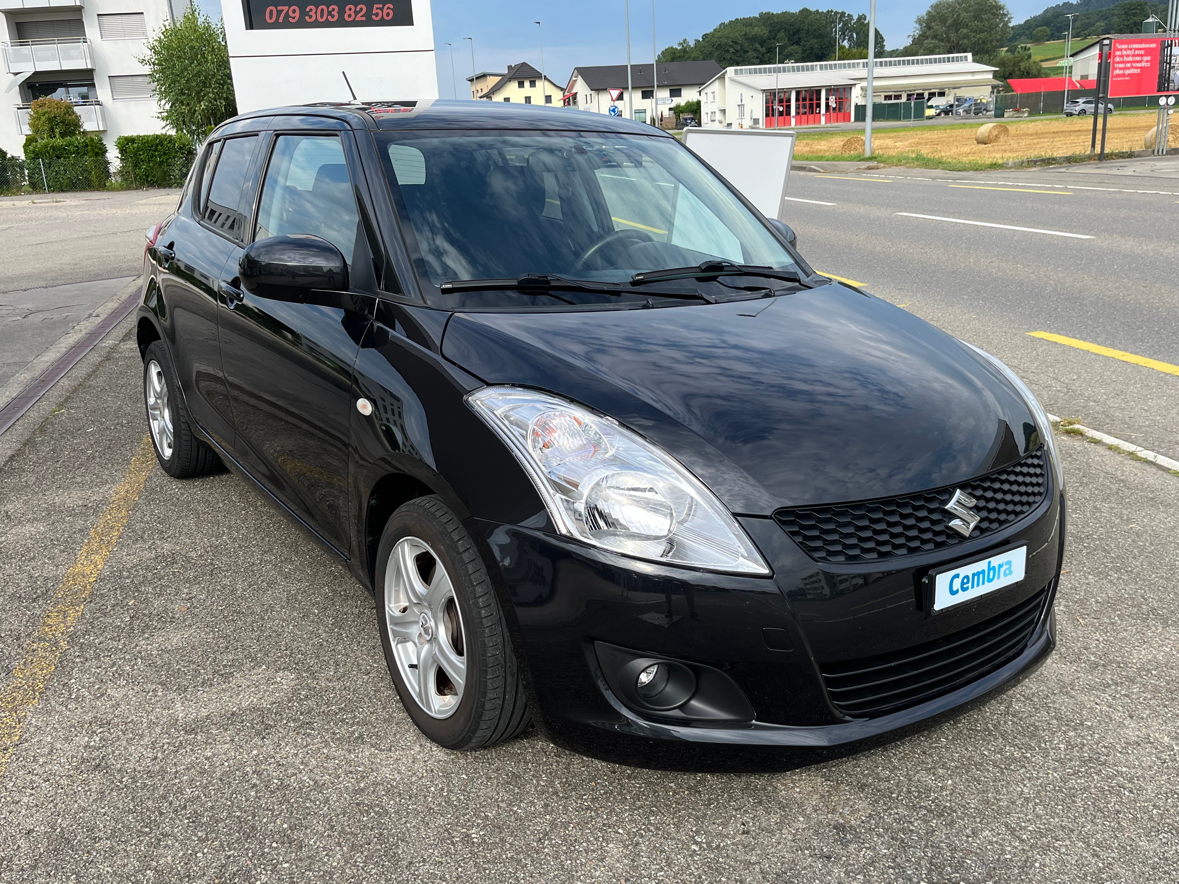 SUZUKI Swift 1.2i 16V GL TOP