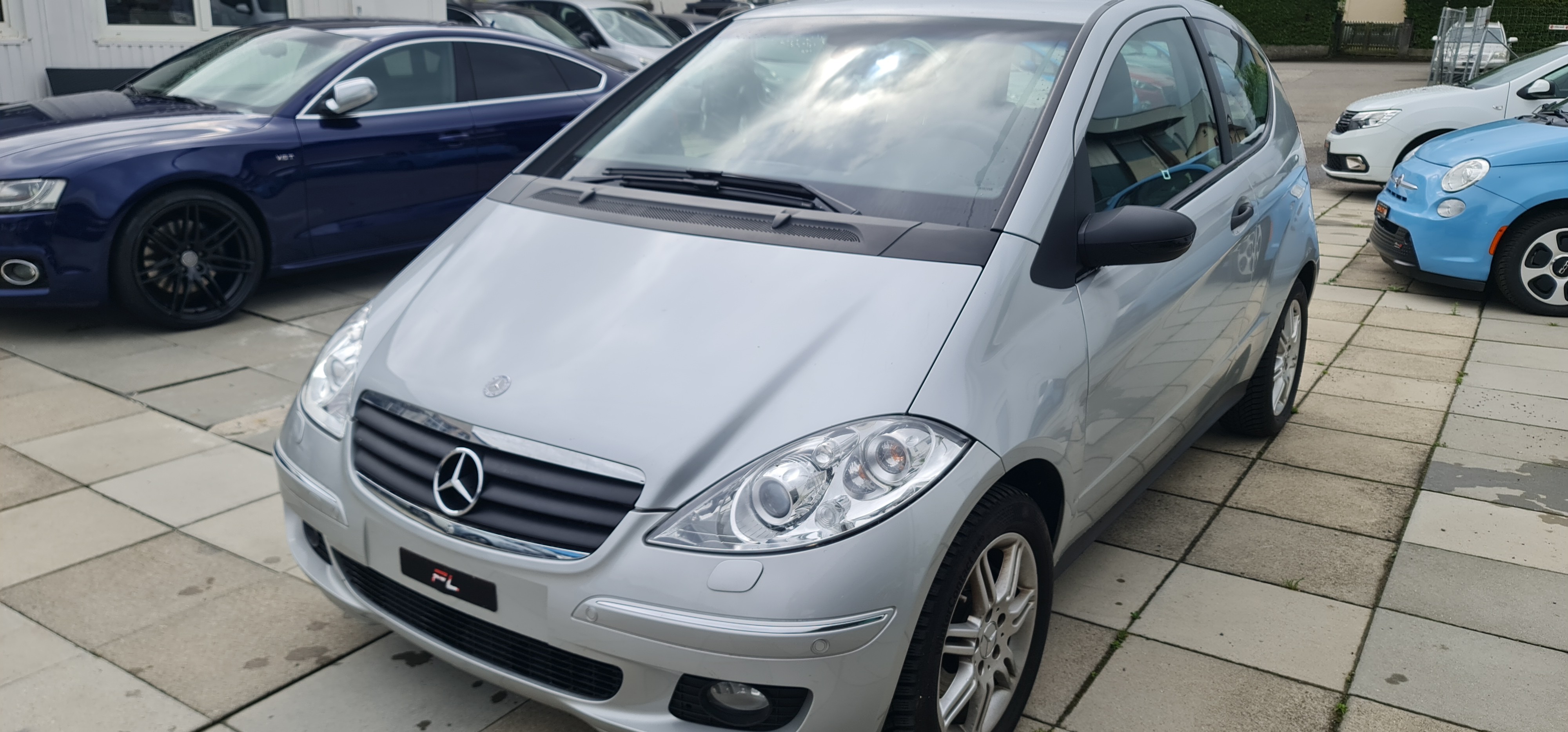 MERCEDES-BENZ A 200 Elégance