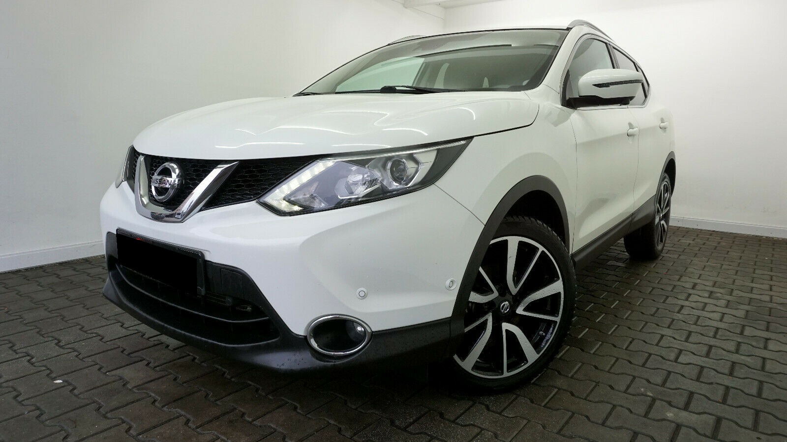 NISSAN Qashqai 1.6 dCi tekna Xtronic CVT