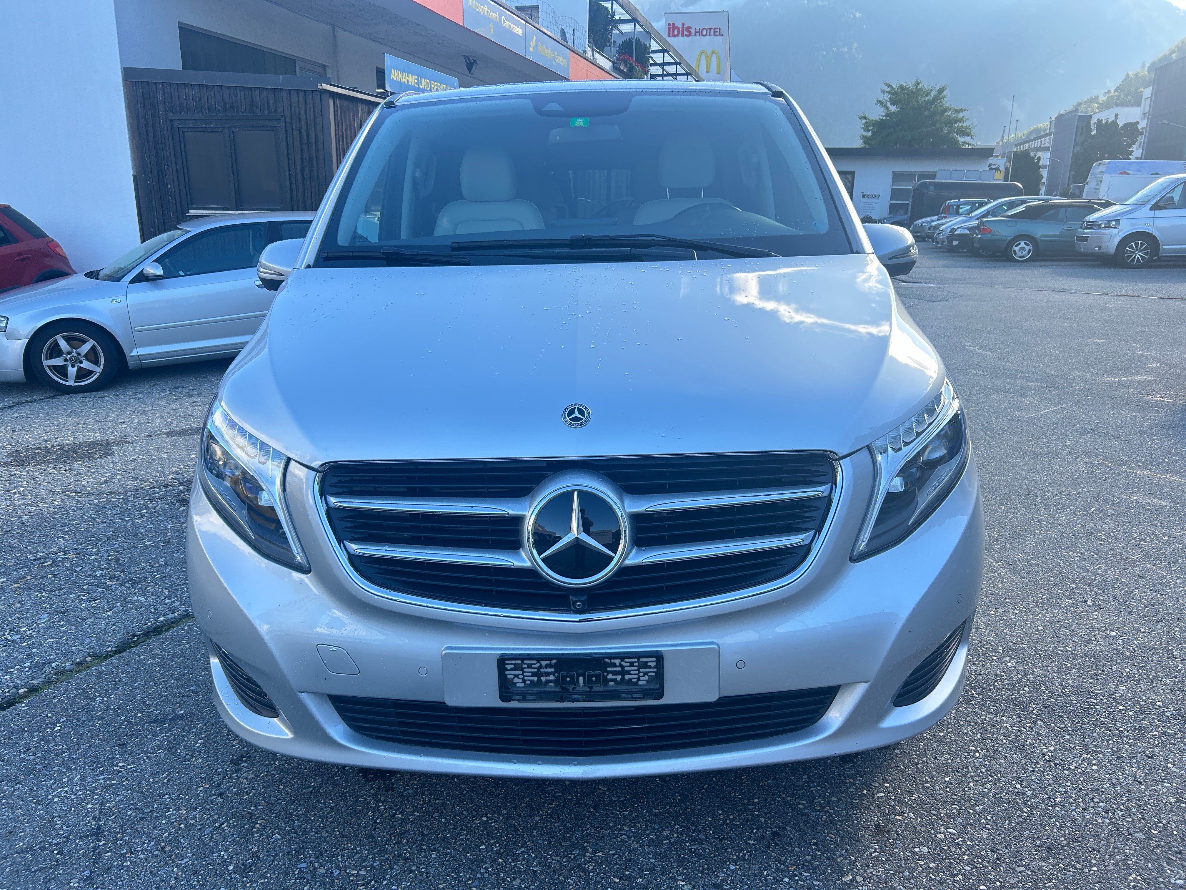 MERCEDES-BENZ V 250 d Avantgarde kompakt 4Matic 7G-Tronic