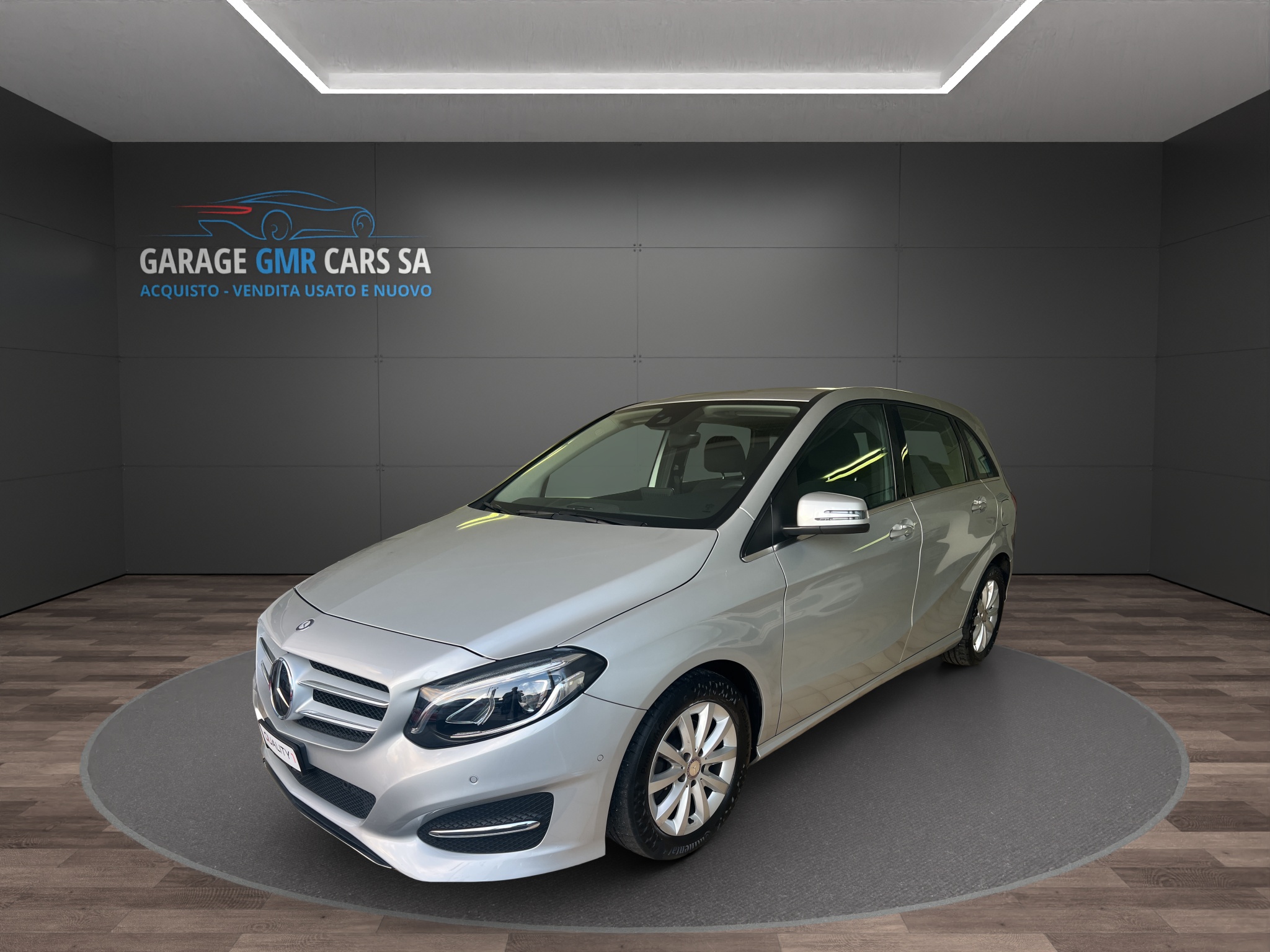 MERCEDES-BENZ B 180 Style 7G-DCT