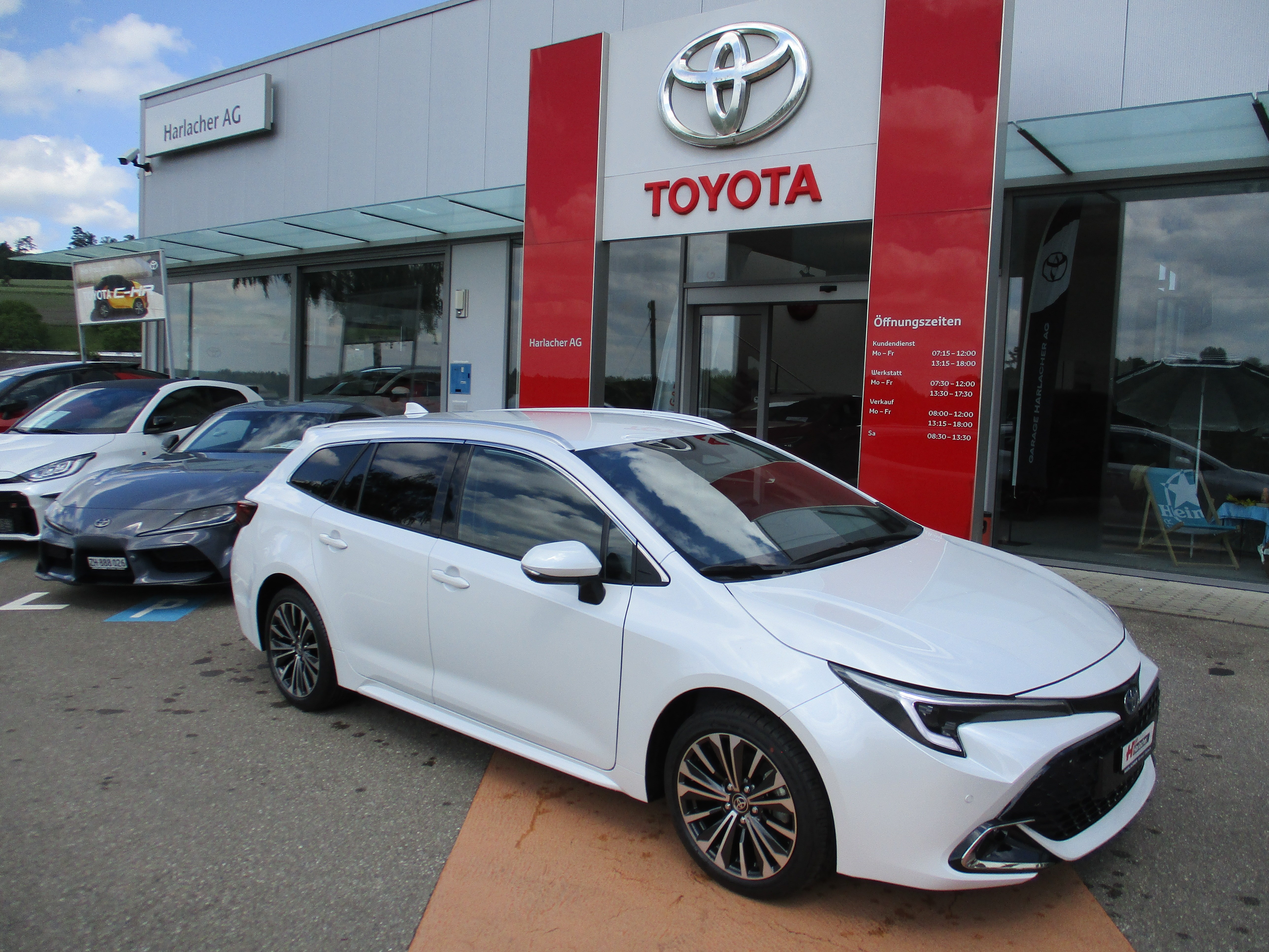 TOYOTA Corolla Touring Sports 2.0 HSD Trend e-CVT