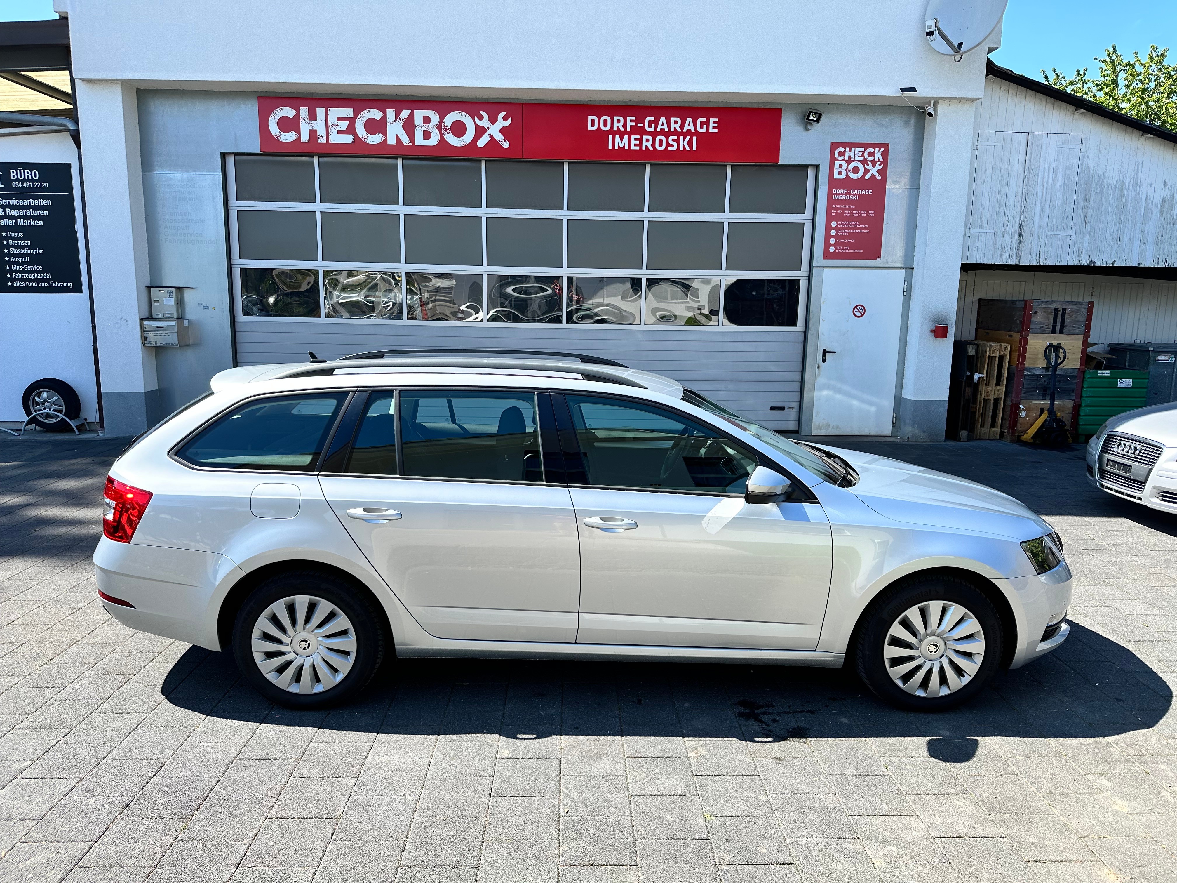 SKODA Octavia Combi 2.0 TDI Ambition 4x4 DSG