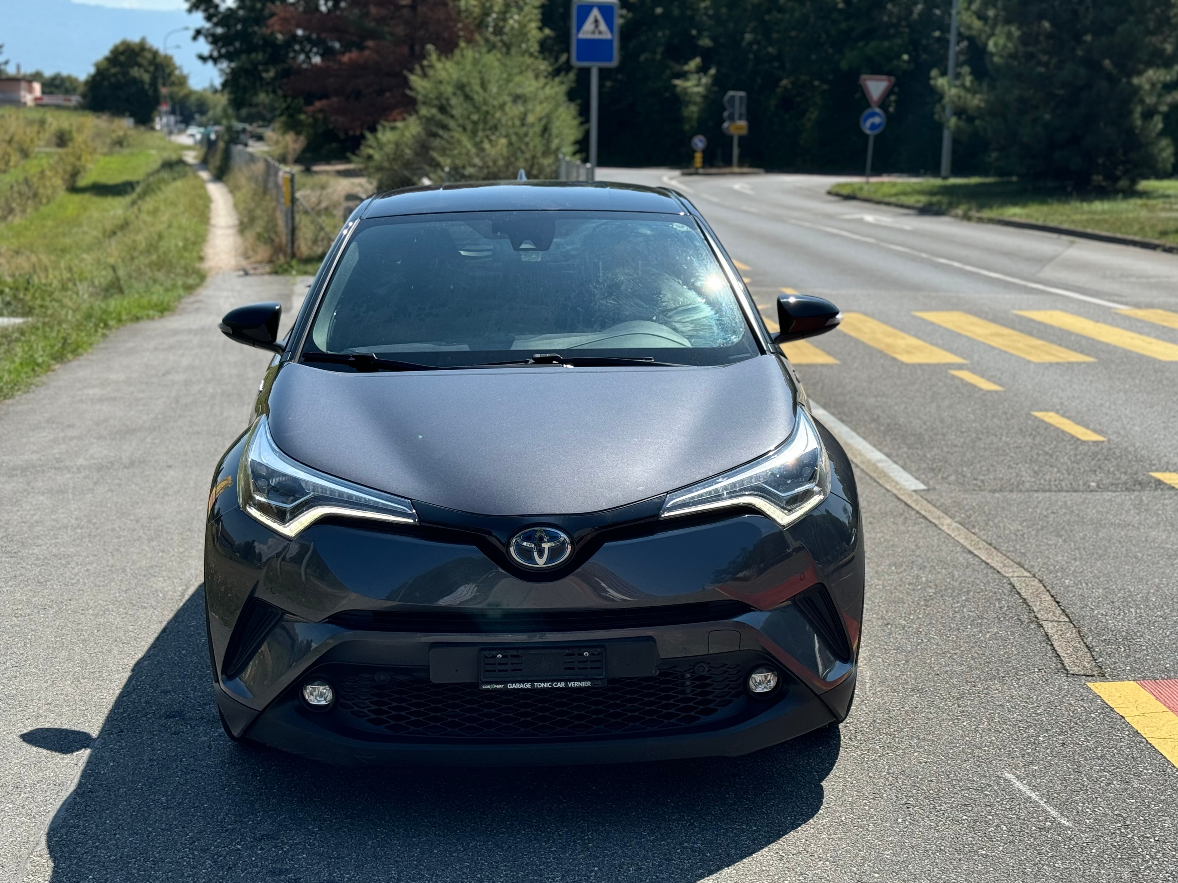 TOYOTA C-HR 1.8 HSD Premium CVT