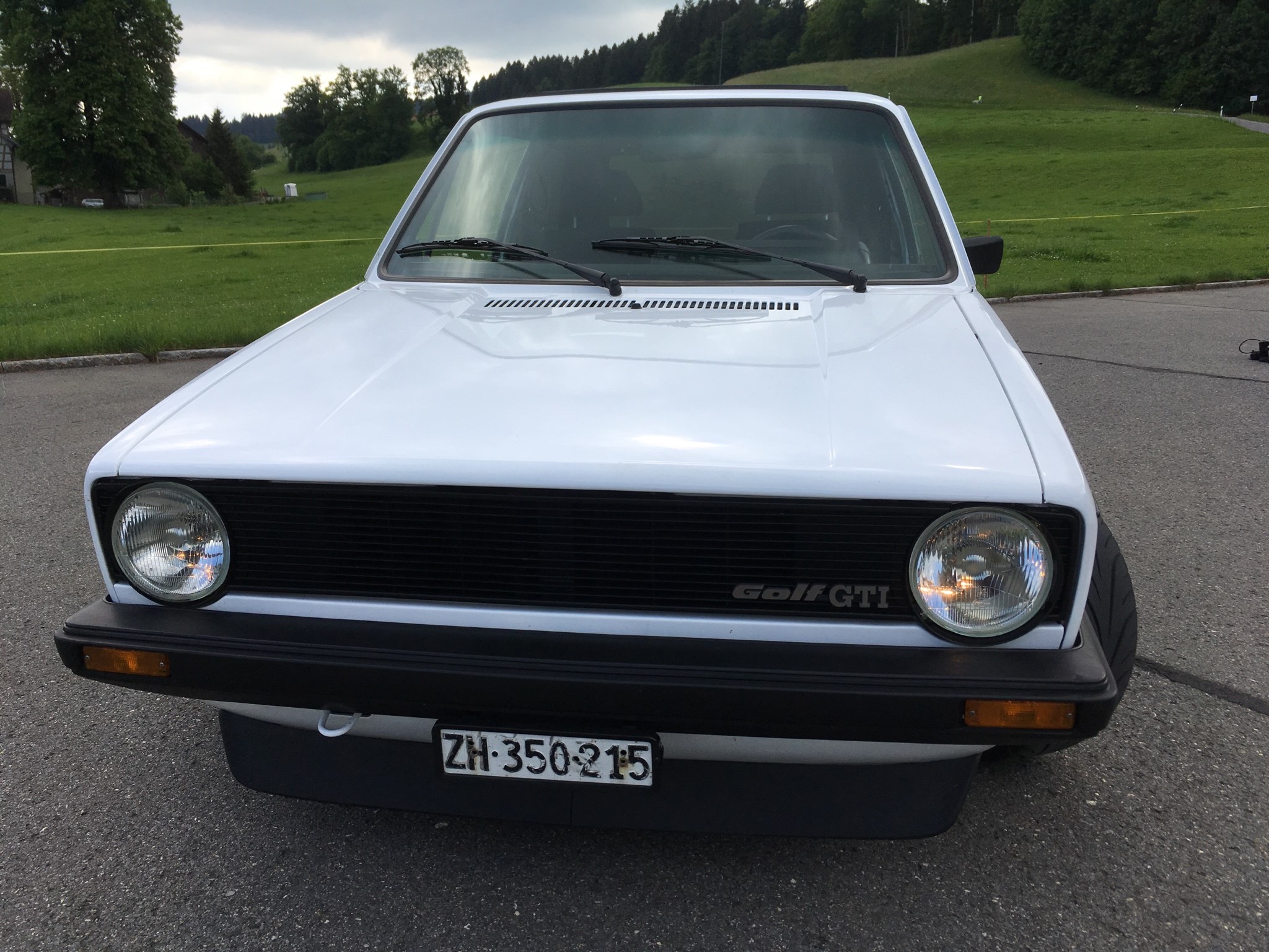 VW GOLF 1,6 GTI