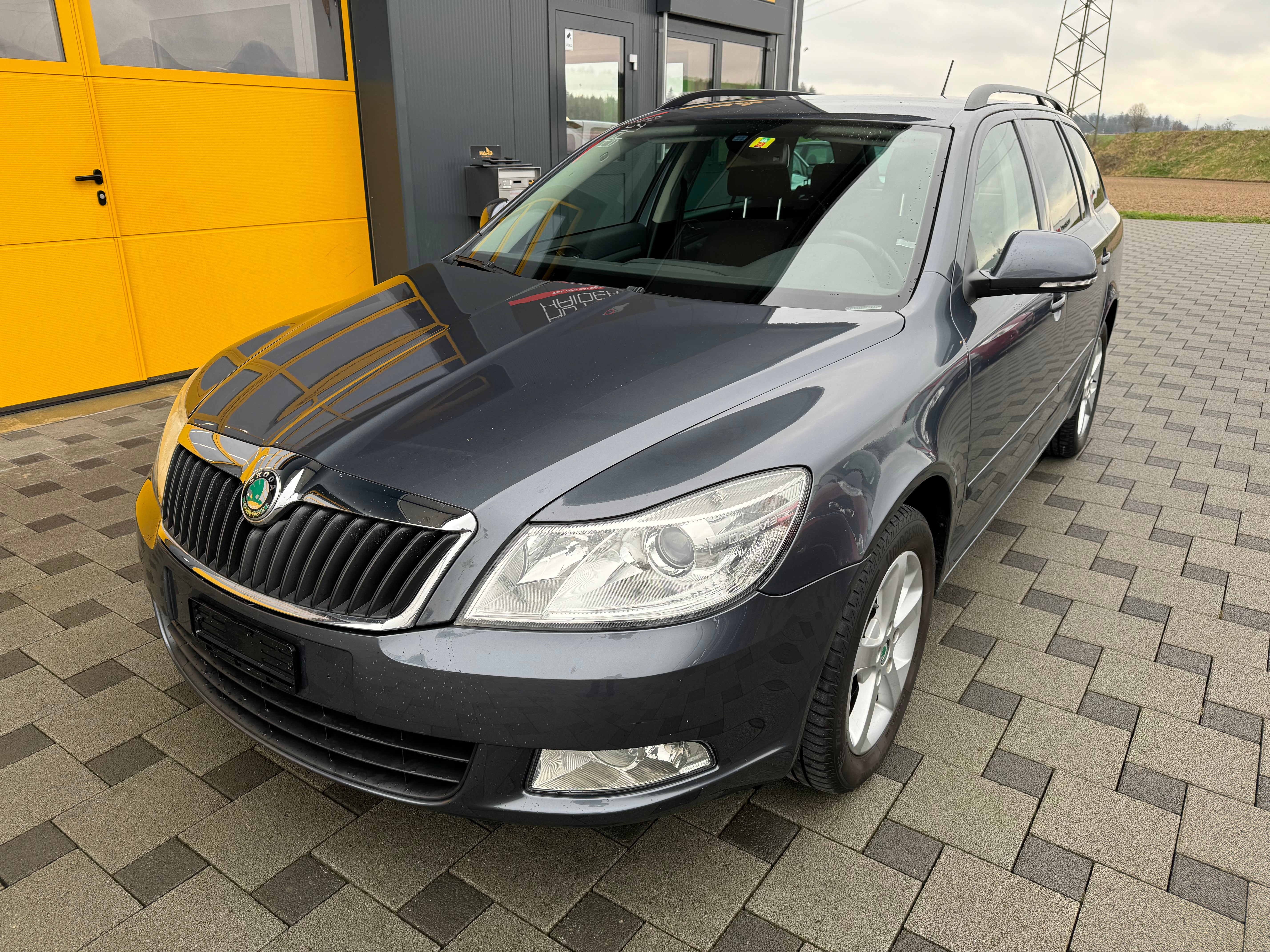 SKODA Octavia Combi 2.0 TDI Elegance