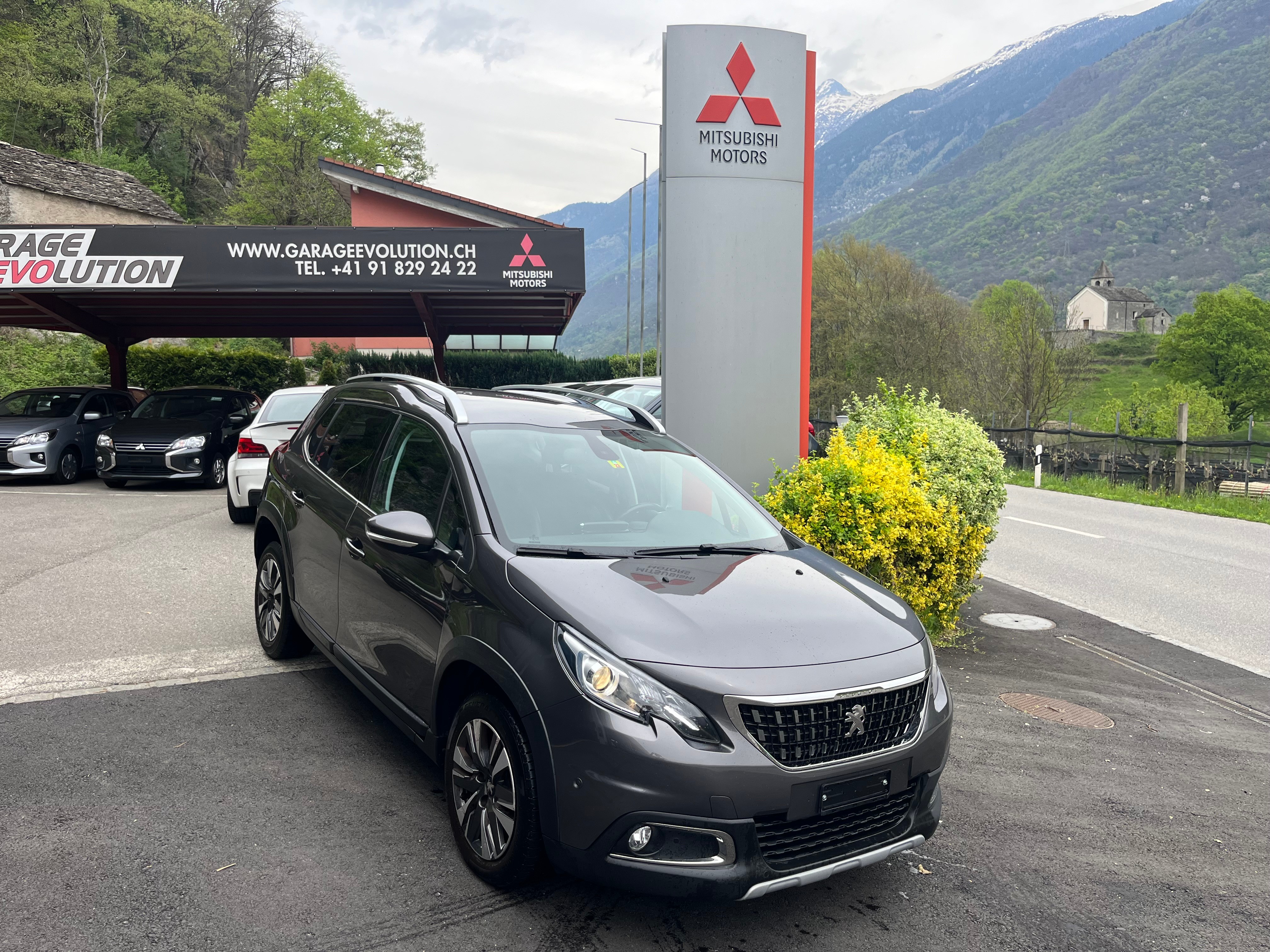 PEUGEOT 2008 1.2 PureTech Allure EAT6