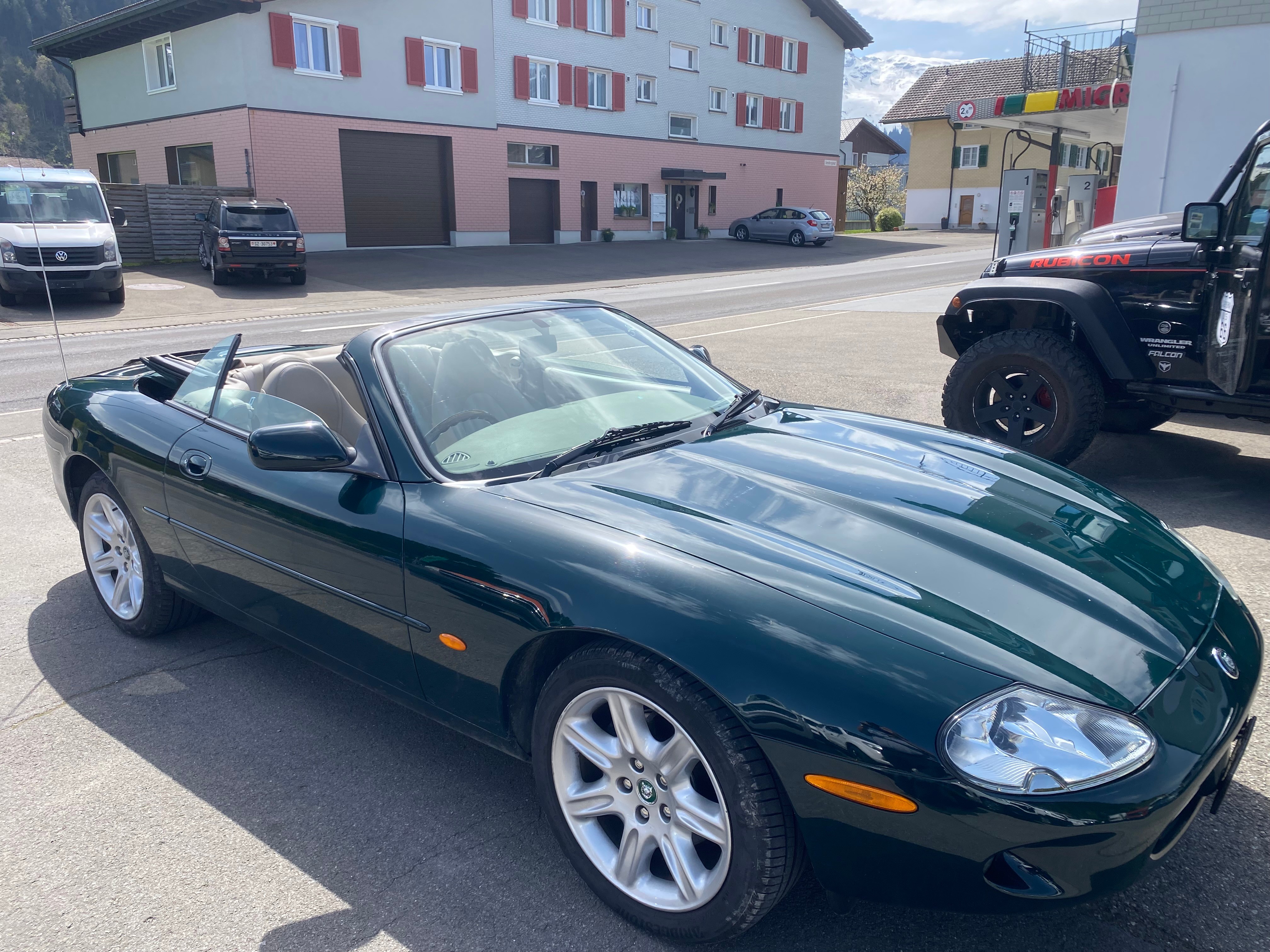 JAGUAR XK 8