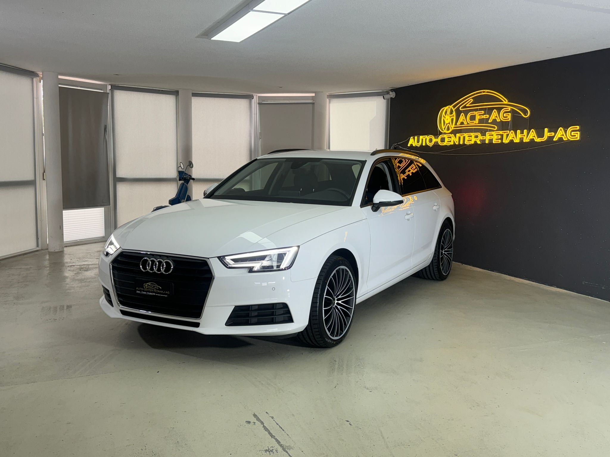 AUDI A4 Avant 35 TDI S-tronic